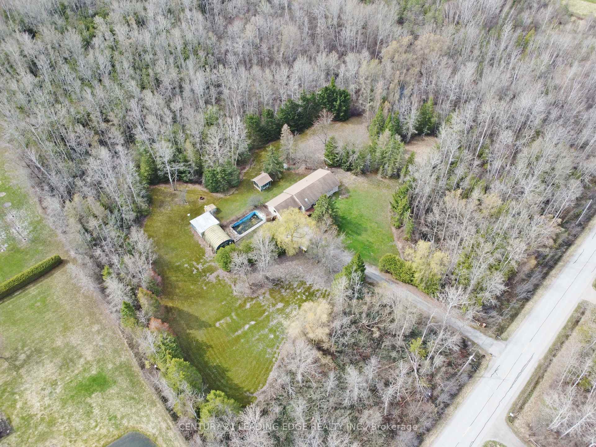 Photo 32 of 3525 Pollock Road E, Georgina, Belhaven — HOMEH