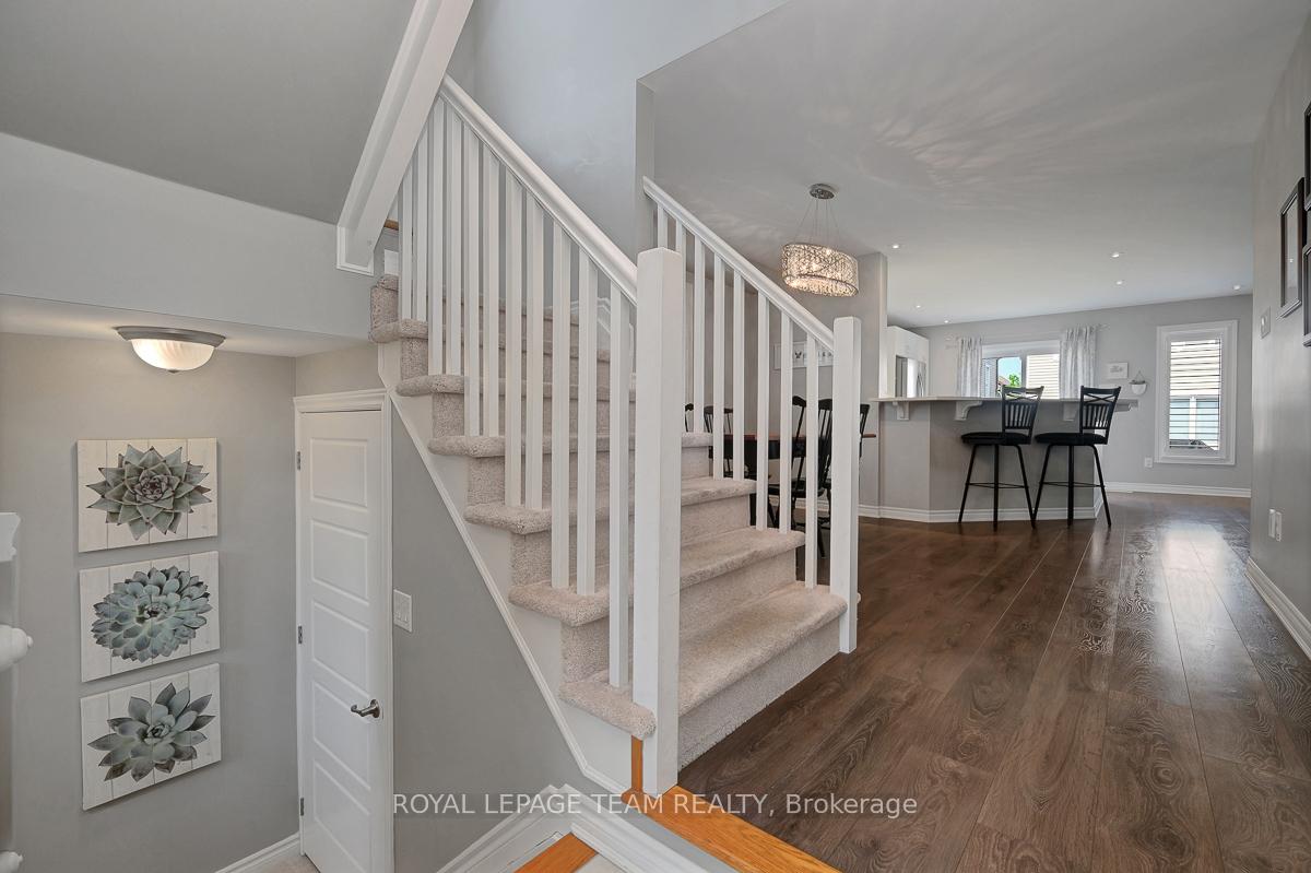 Photo 6 of 458 White Arctic Avenue, Ottawa, Barrhaven - Half Moon Bay — HOMEH