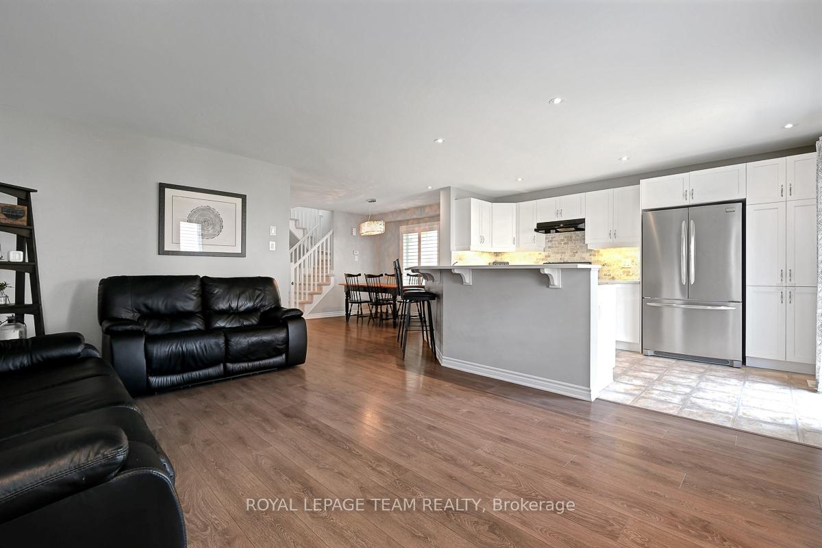 Photo 10 of 458 White Arctic Avenue, Ottawa, Barrhaven - Half Moon Bay — HOMEH