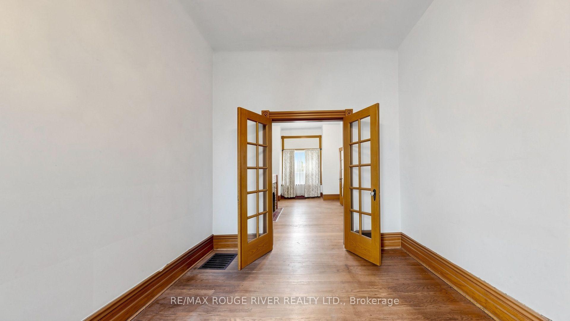 Photo 23 of 308 Roxton Road, Toronto, Palmerston-Little Italy — HOMEH