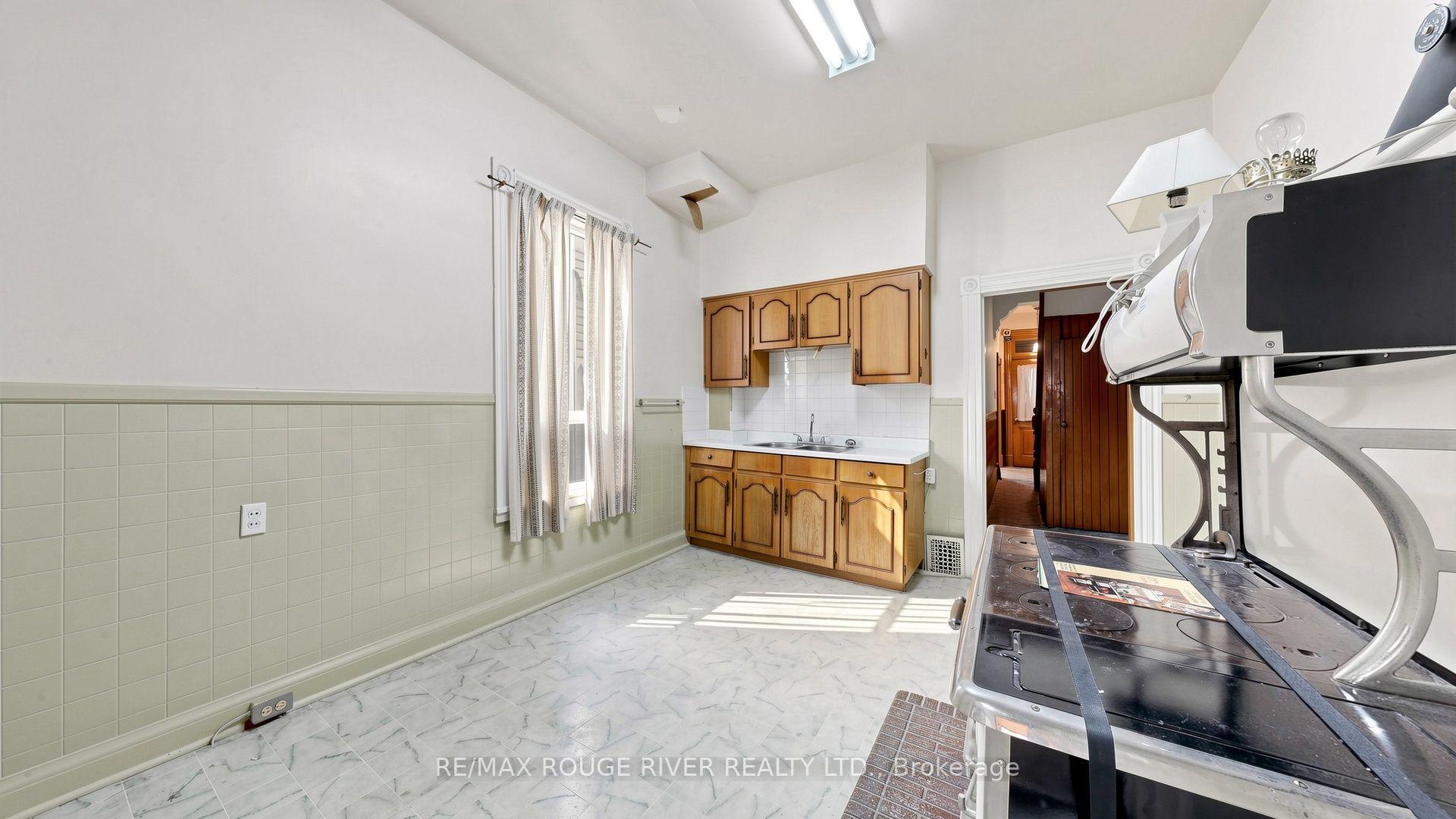 Photo 29 of 308 Roxton Road, Toronto, Palmerston-Little Italy — HOMEH