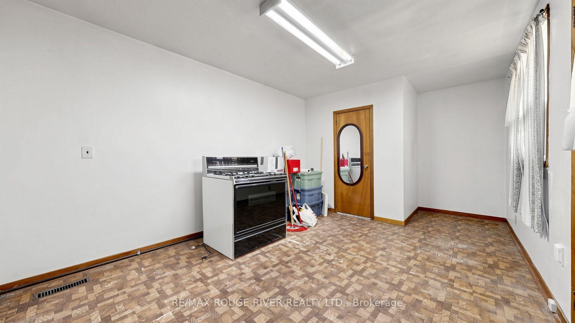 Photo 31 of 308 Roxton Road, Toronto, Palmerston-Little Italy — HOMEH