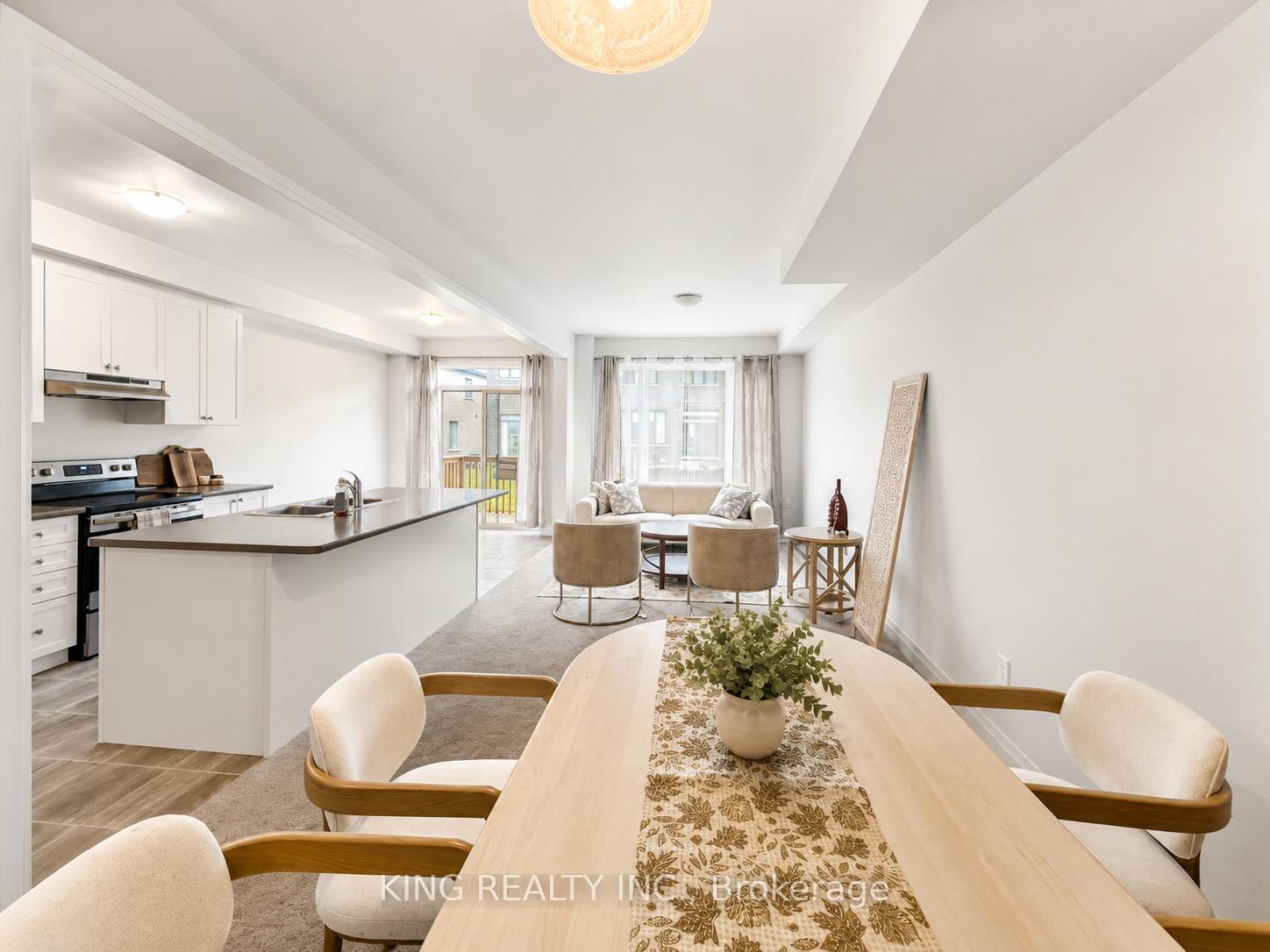 Photo 2 of 55 Butler Boulevard, Kawartha Lakes, Lindsay — HOMEH