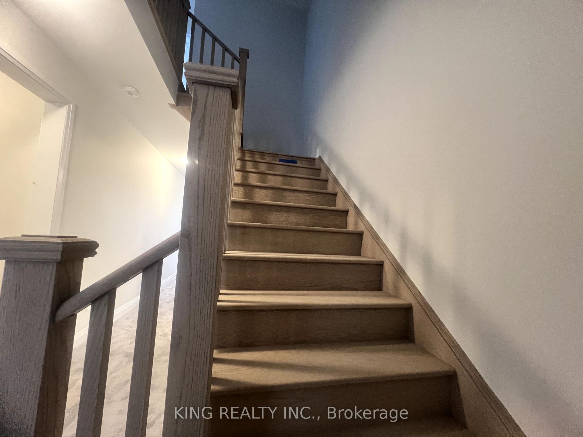 Photo 5 of 55 Butler Boulevard, Kawartha Lakes, Lindsay — HOMEH