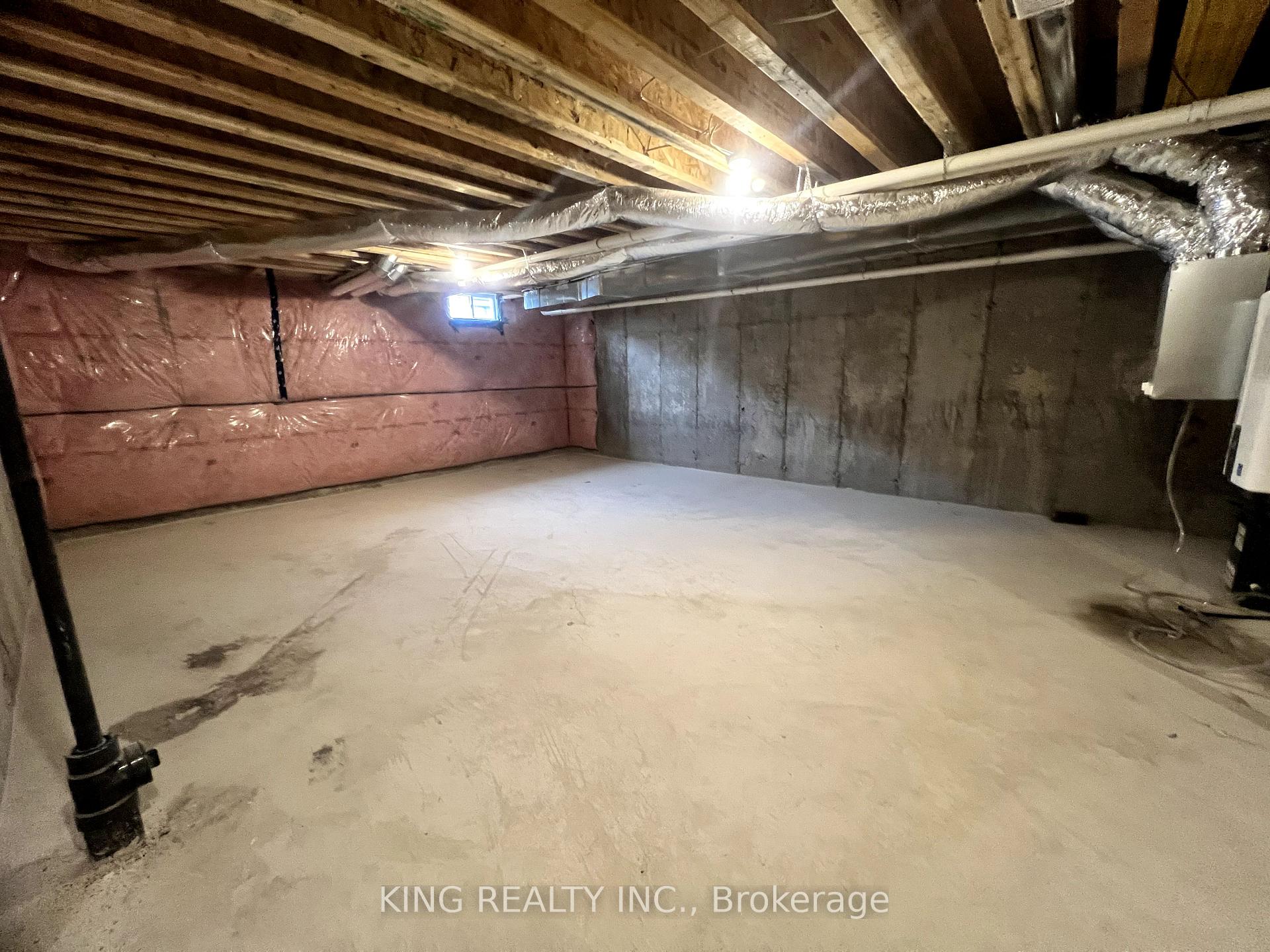 Photo 17 of 55 Butler Boulevard, Kawartha Lakes, Lindsay — HOMEH