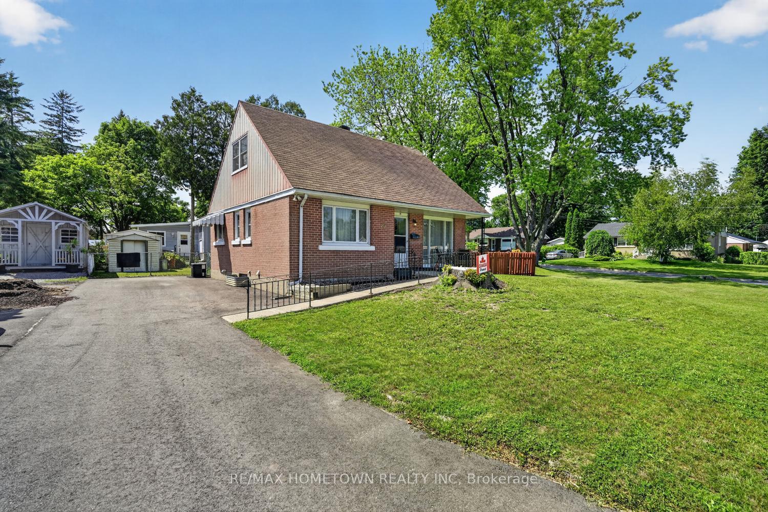 Photo 2 of 87 Brookview Crescent, Brockville, Brockville — HOMEH