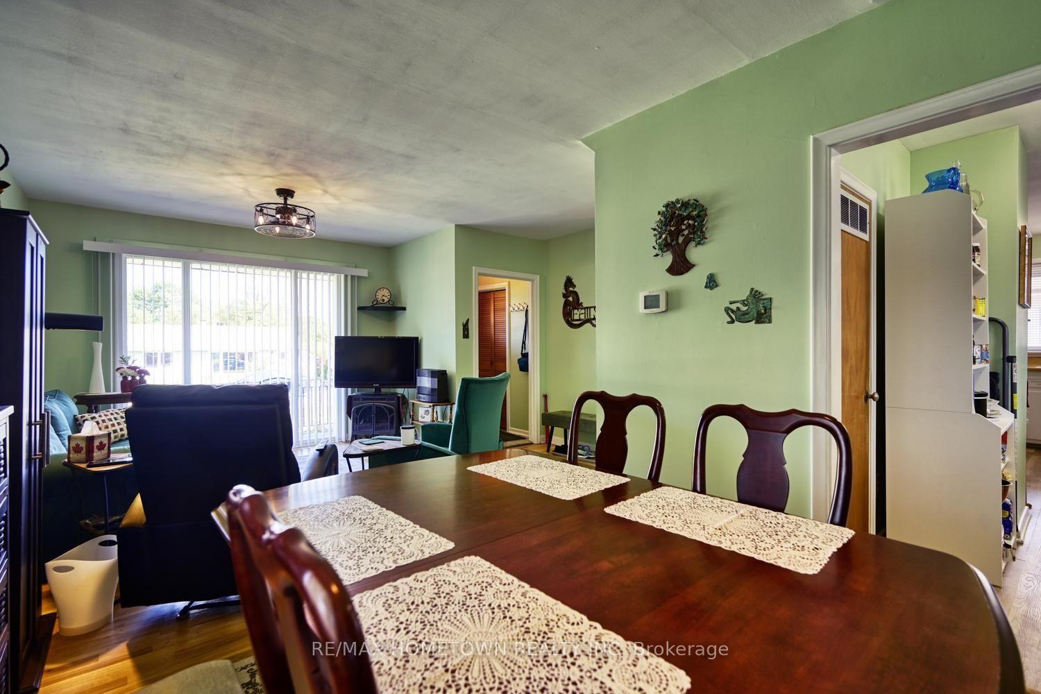 Photo 15 of 87 Brookview Crescent, Brockville, Brockville — HOMEH