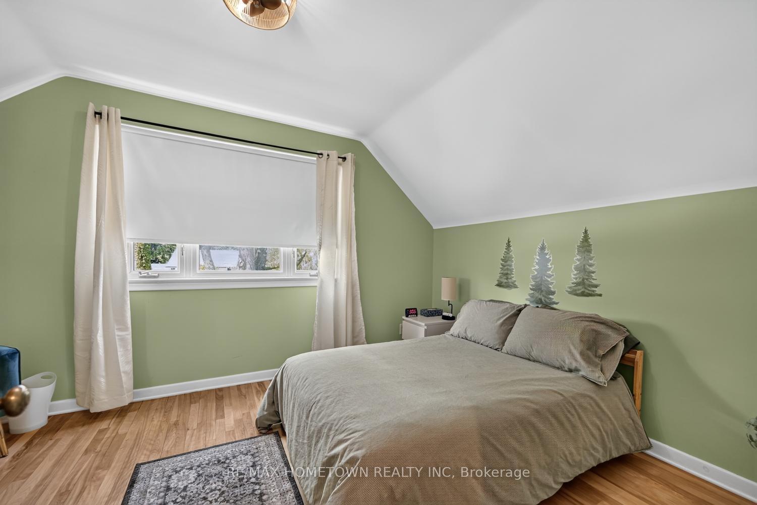 Photo 21 of 87 Brookview Crescent, Brockville, Brockville — HOMEH