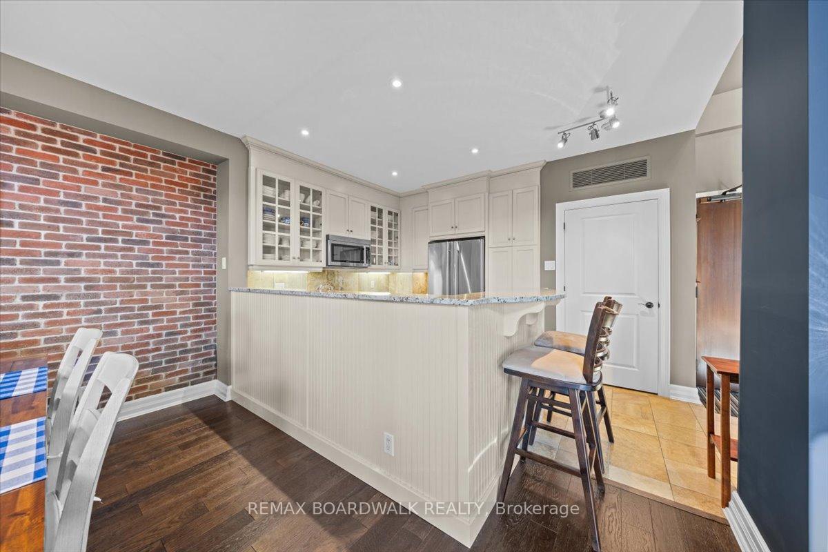 Photo 8 of Unit #PH804, 320 Mcleod Street, Ottawa, Ottawa Centre — HOMEH