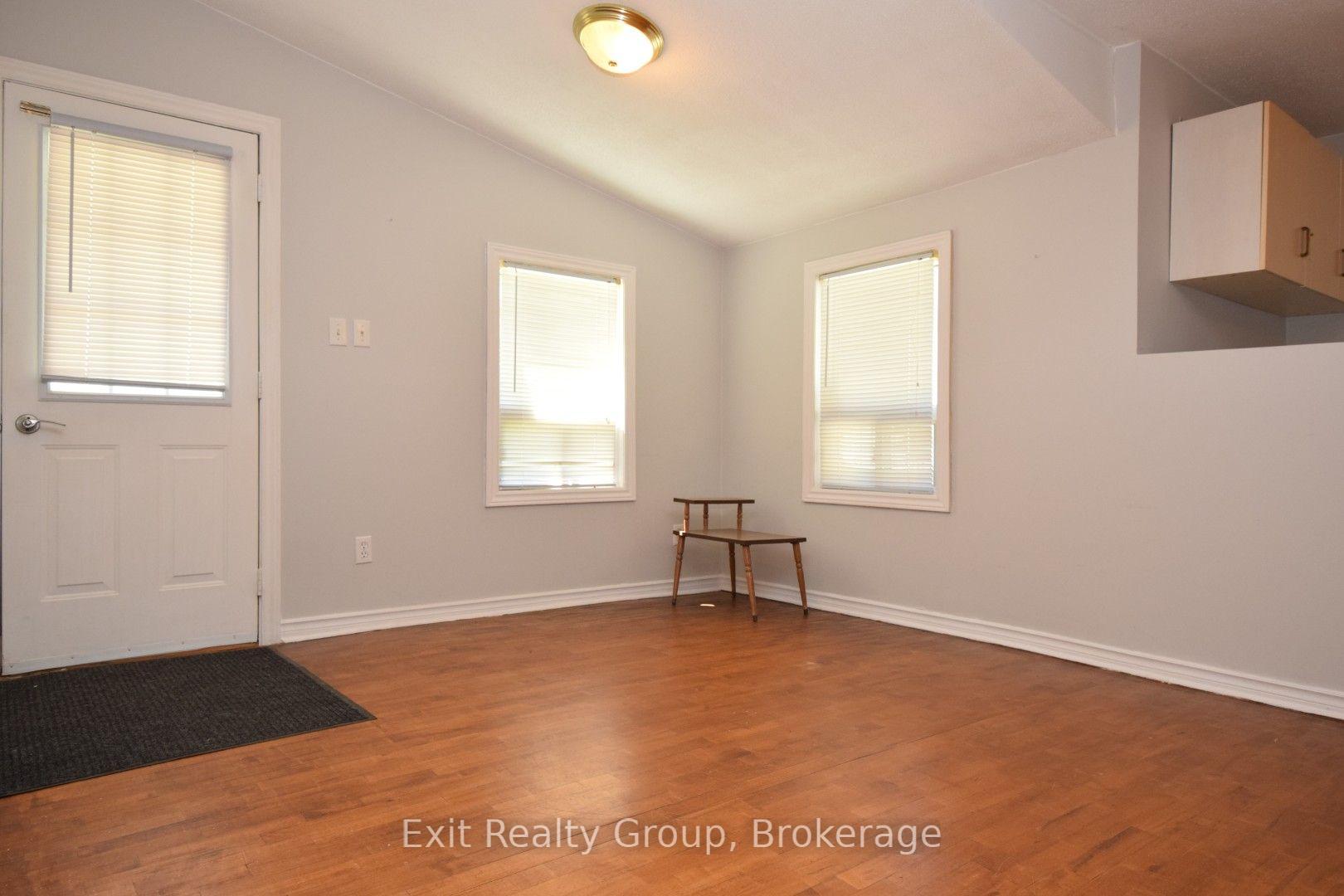 Photo 3 of 64 George Street, Quinte West, Trenton Ward — HOMEH