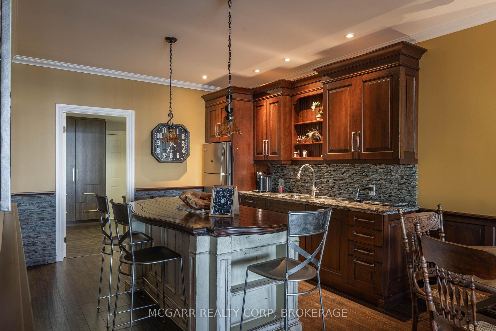 Photo 25 of 89 October Drive, St. Catharines, Lakeshore — HOMEH