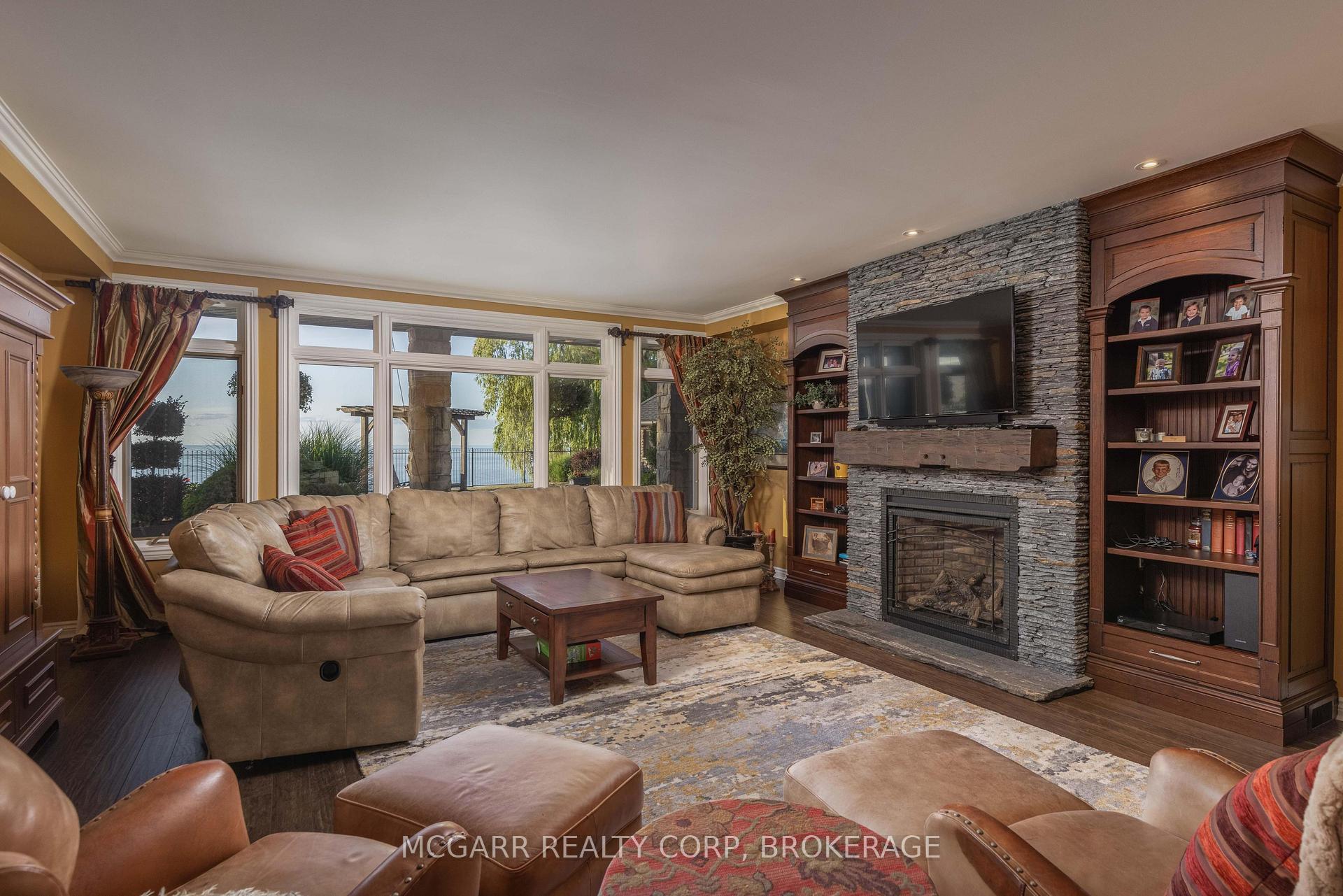 Photo 26 of 89 October Drive, St. Catharines, Lakeshore — HOMEH