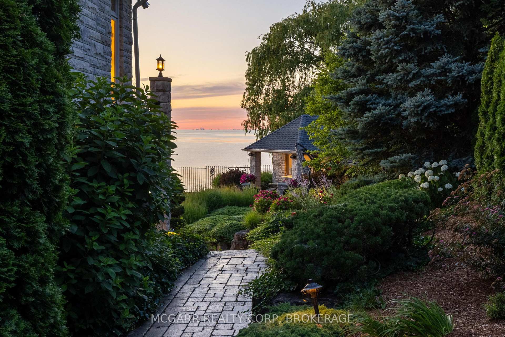 Photo 45 of 89 October Drive, St. Catharines, Lakeshore — HOMEH