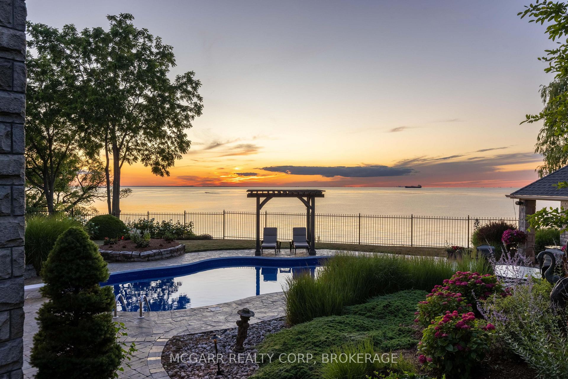 Photo 46 of 89 October Drive, St. Catharines, Lakeshore — HOMEH