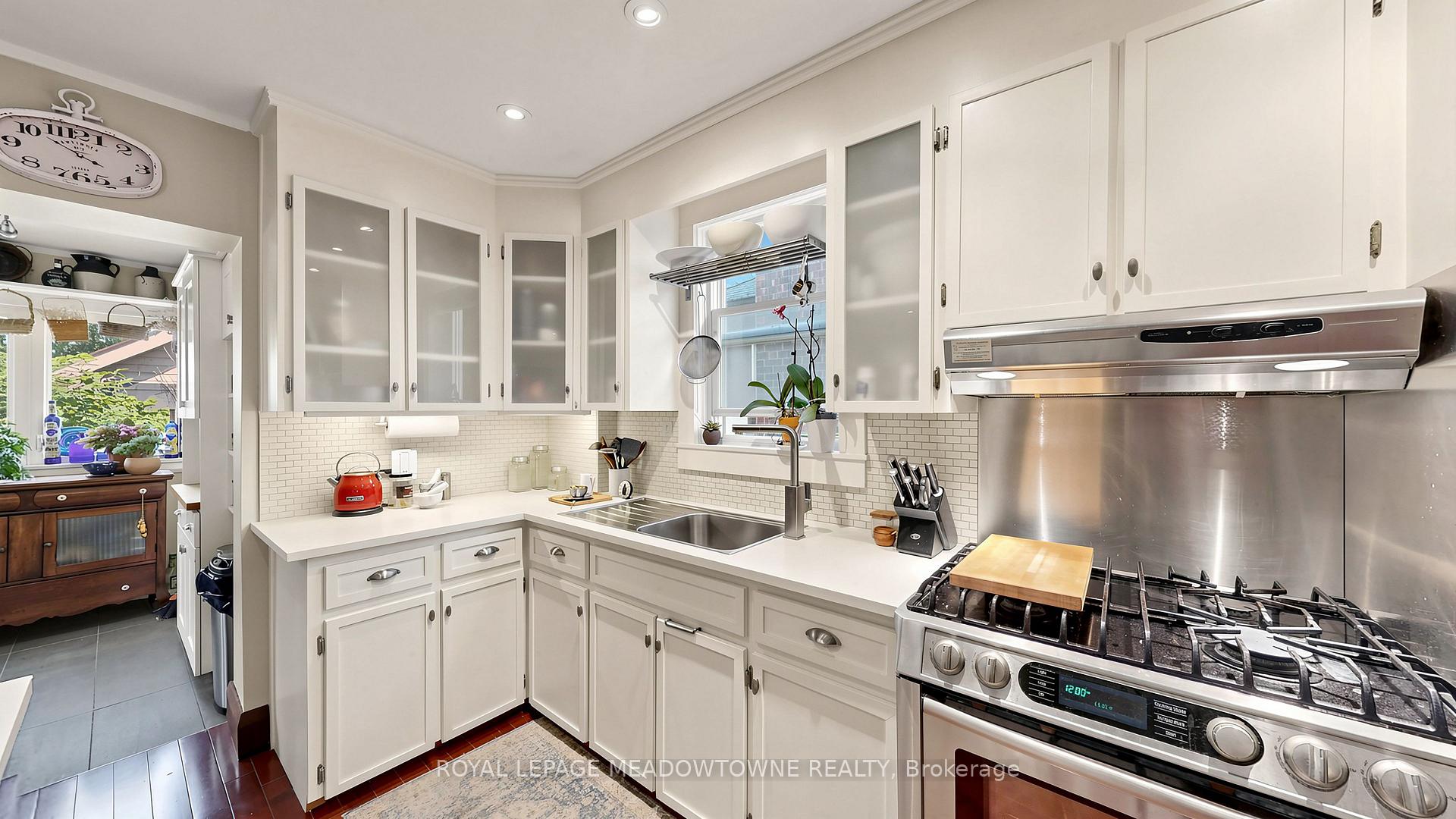 Photo 15 of 331 Glenholme Avenue, Toronto, Oakwood Village — HOMEH