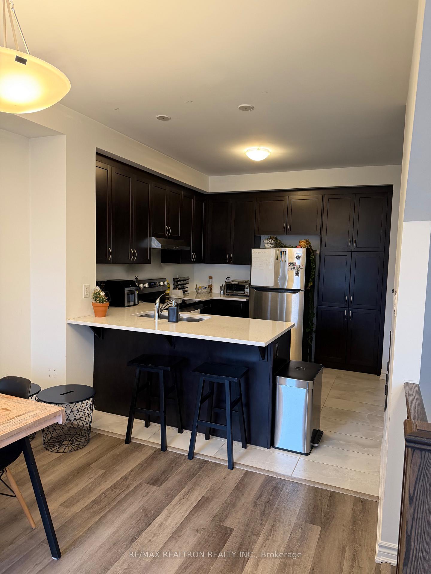 Photo 16 of 40 Ennerdale Street, Barrie, Rural Barrie Southwest — HOMEH