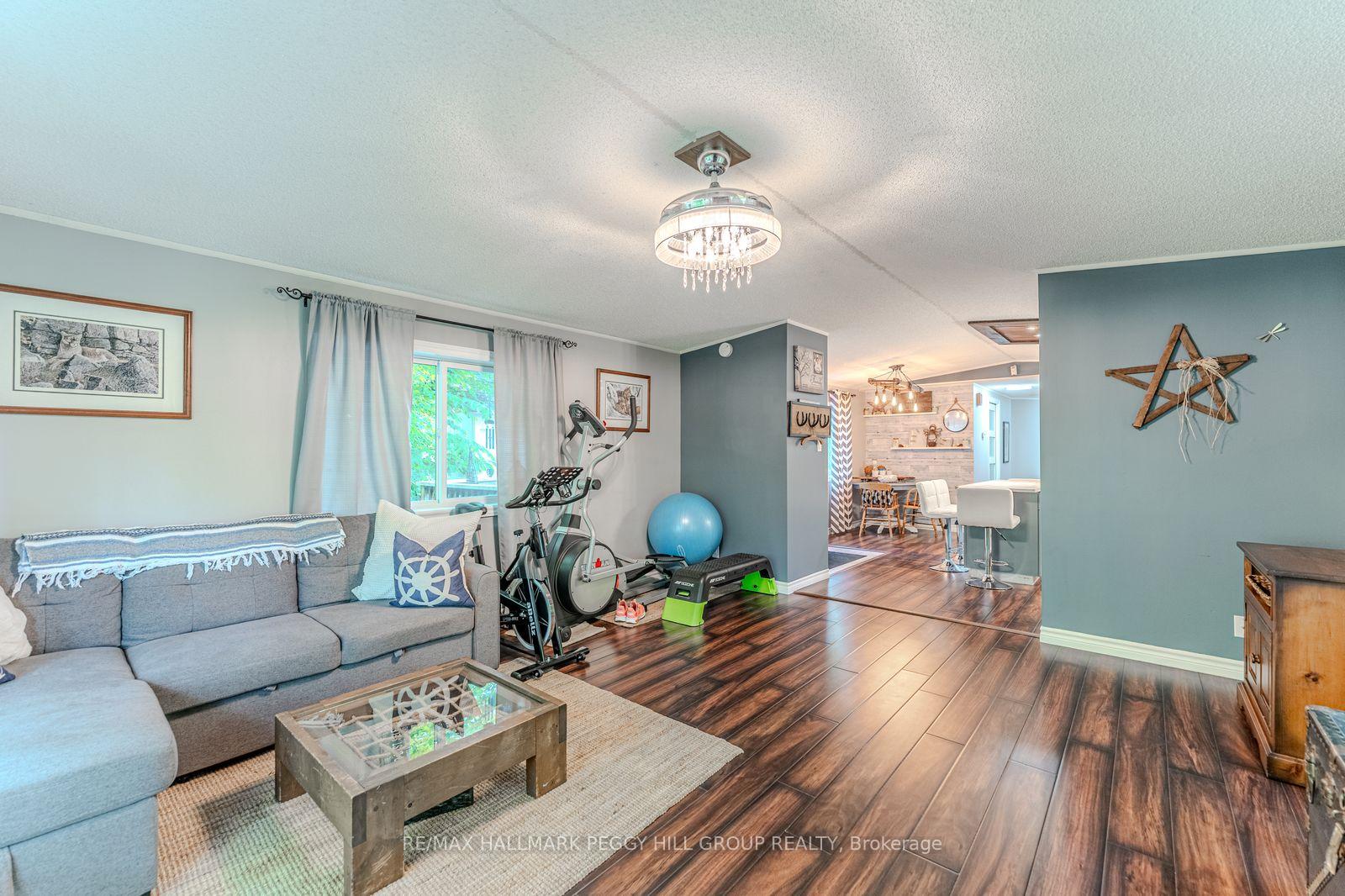 Photo 5 of 7498 Island Crescent, Ramara, Rural Ramara — HOMEH