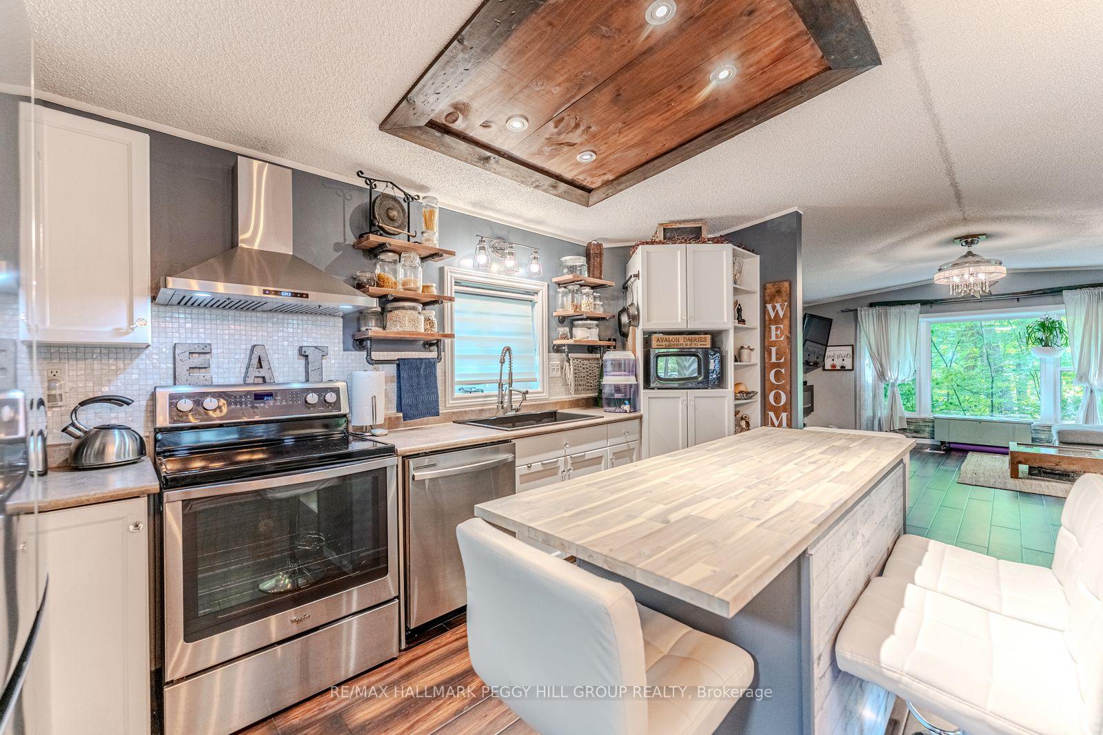 Photo 6 of 7498 Island Crescent, Ramara, Rural Ramara — HOMEH