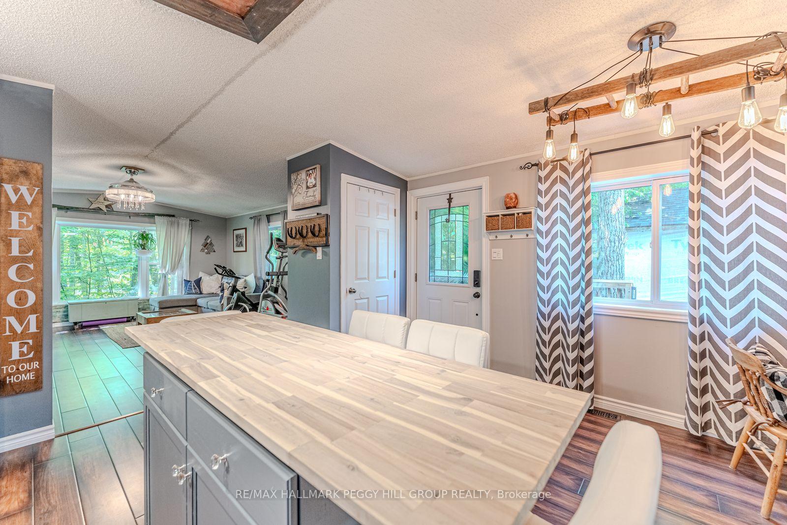 Photo 8 of 7498 Island Crescent, Ramara, Rural Ramara — HOMEH