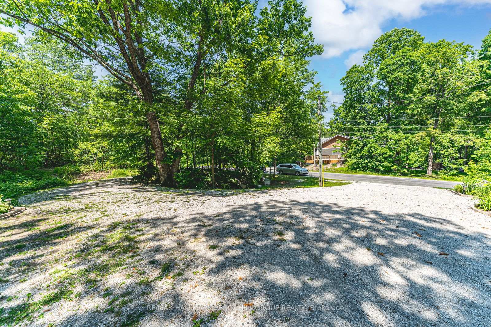 Photo 17 of 7498 Island Crescent, Ramara, Rural Ramara — HOMEH