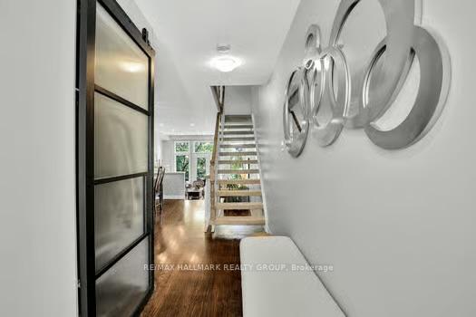 Photo 4 of 49B First Avenue, Ottawa, Glebe — HOMEH