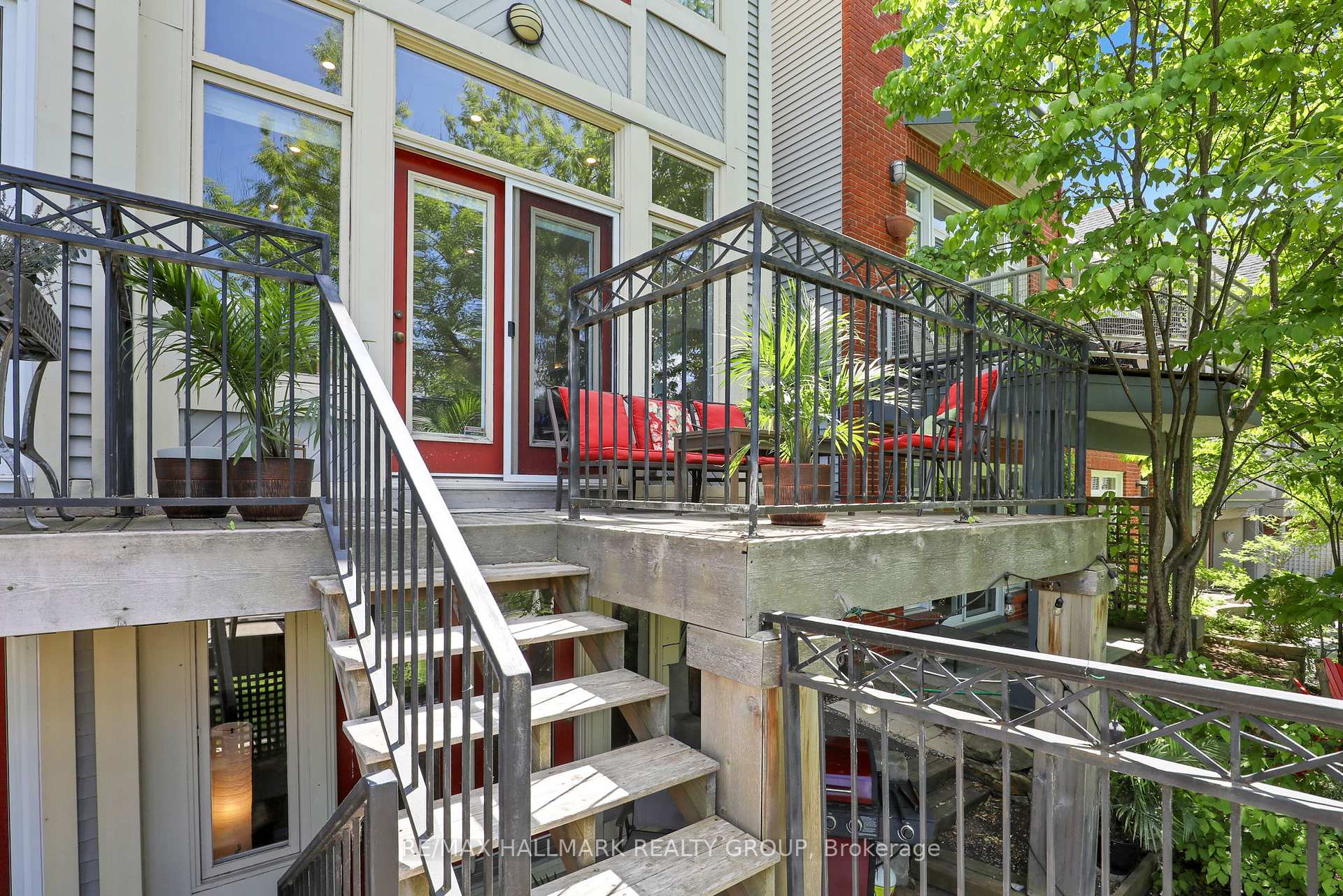 Photo 13 of 49B First Avenue, Ottawa, Glebe — HOMEH