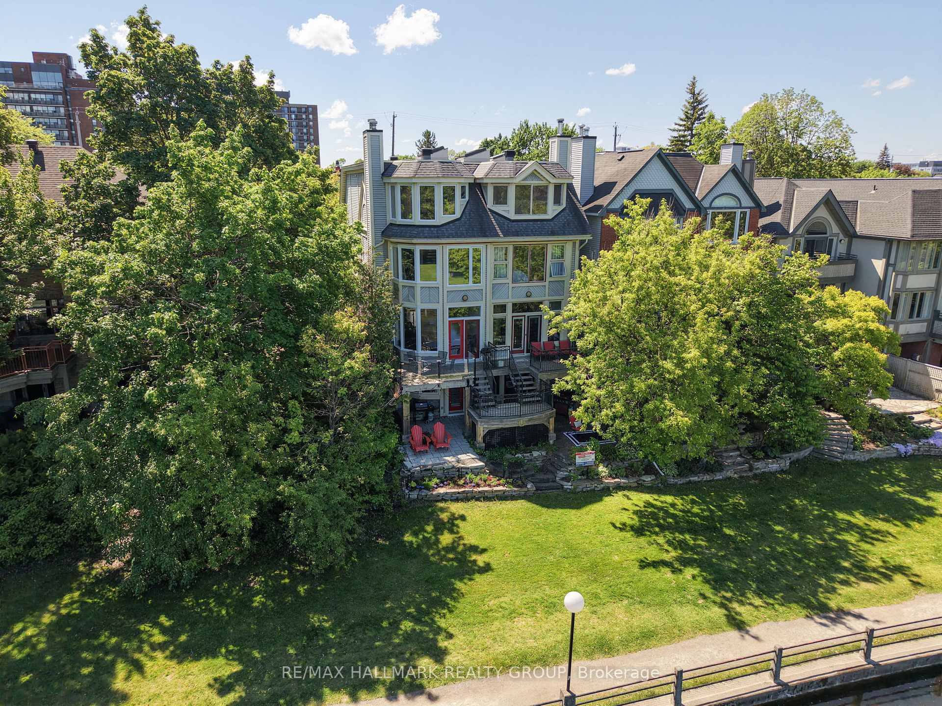 Photo 38 of 49B First Avenue, Ottawa, Glebe — HOMEH