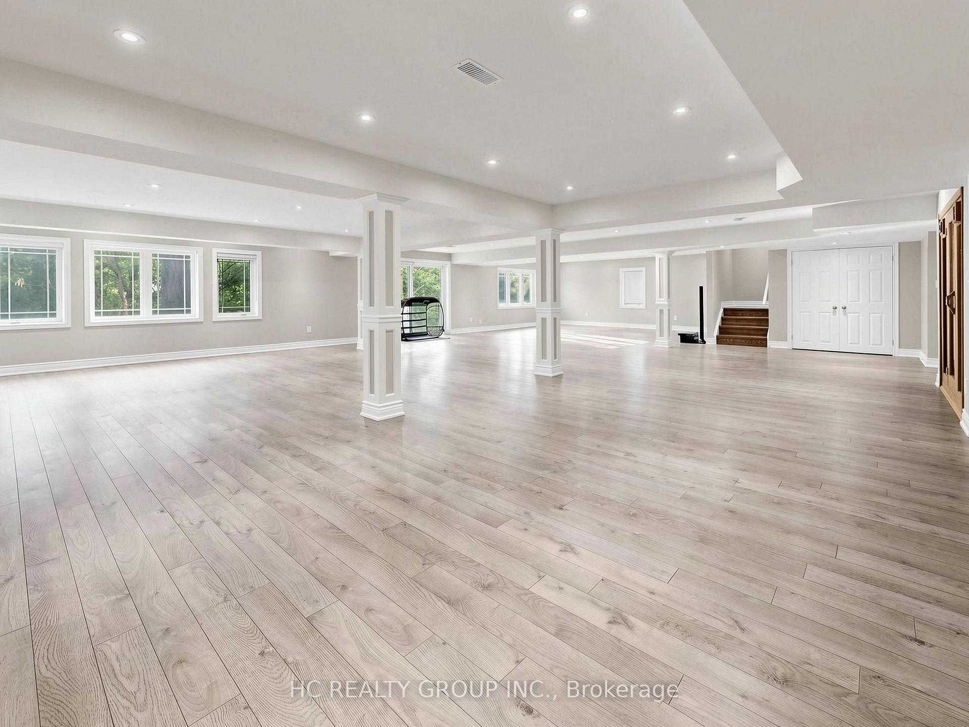 Photo 29 of 120 Upper Post Road, Vaughan, Patterson — HOMEH