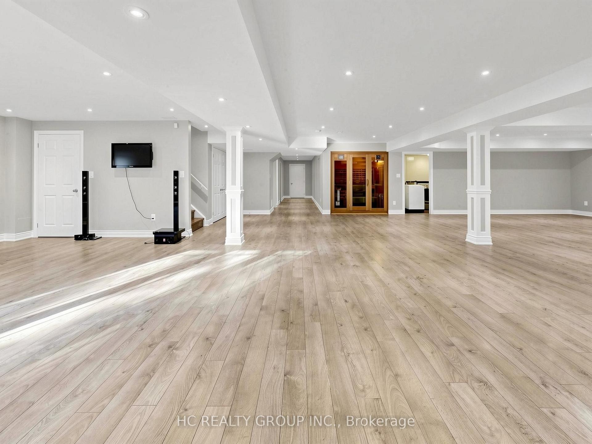 Photo 31 of 120 Upper Post Road, Vaughan, Patterson — HOMEH
