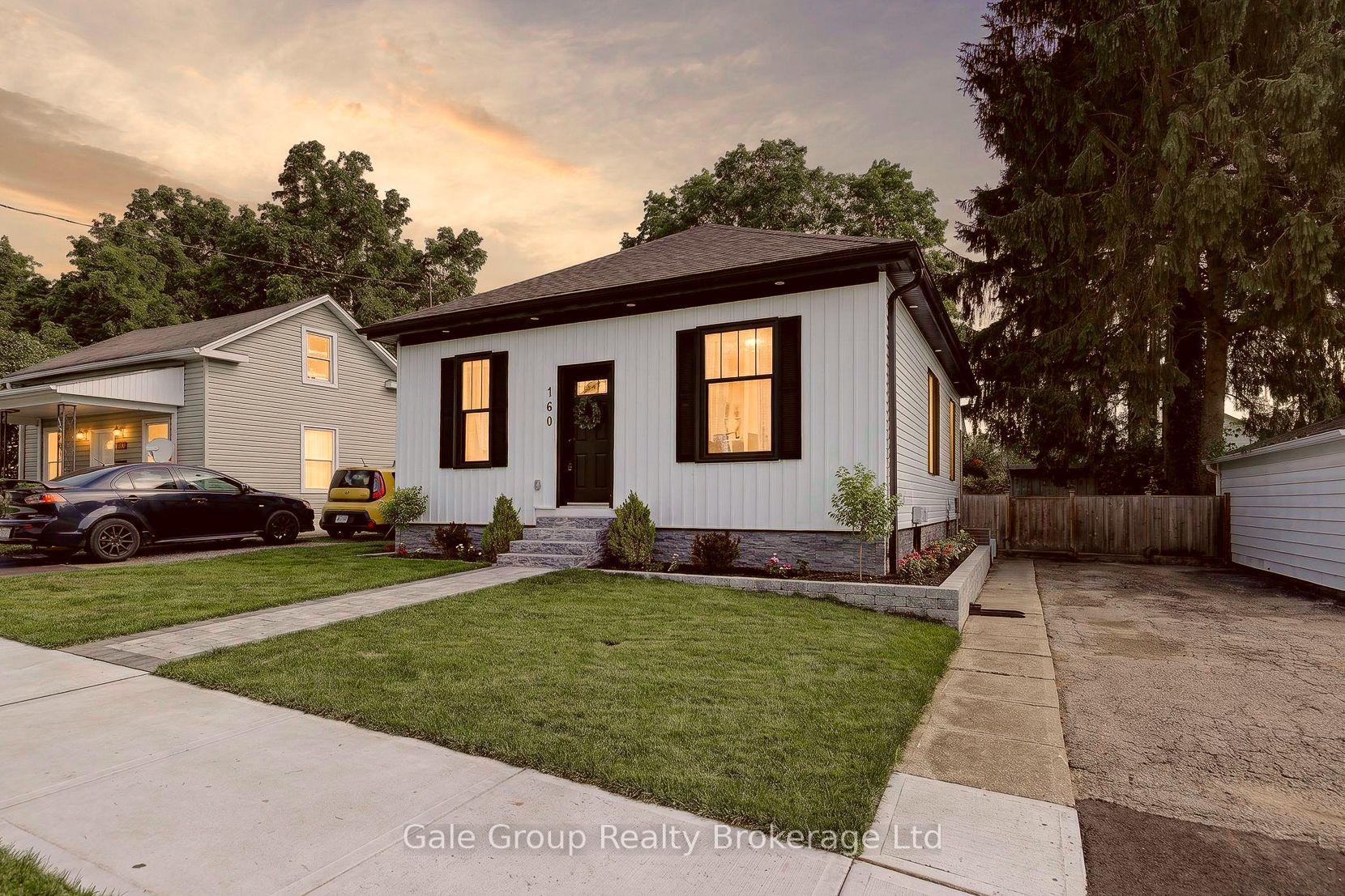 Photo of 160 John Street