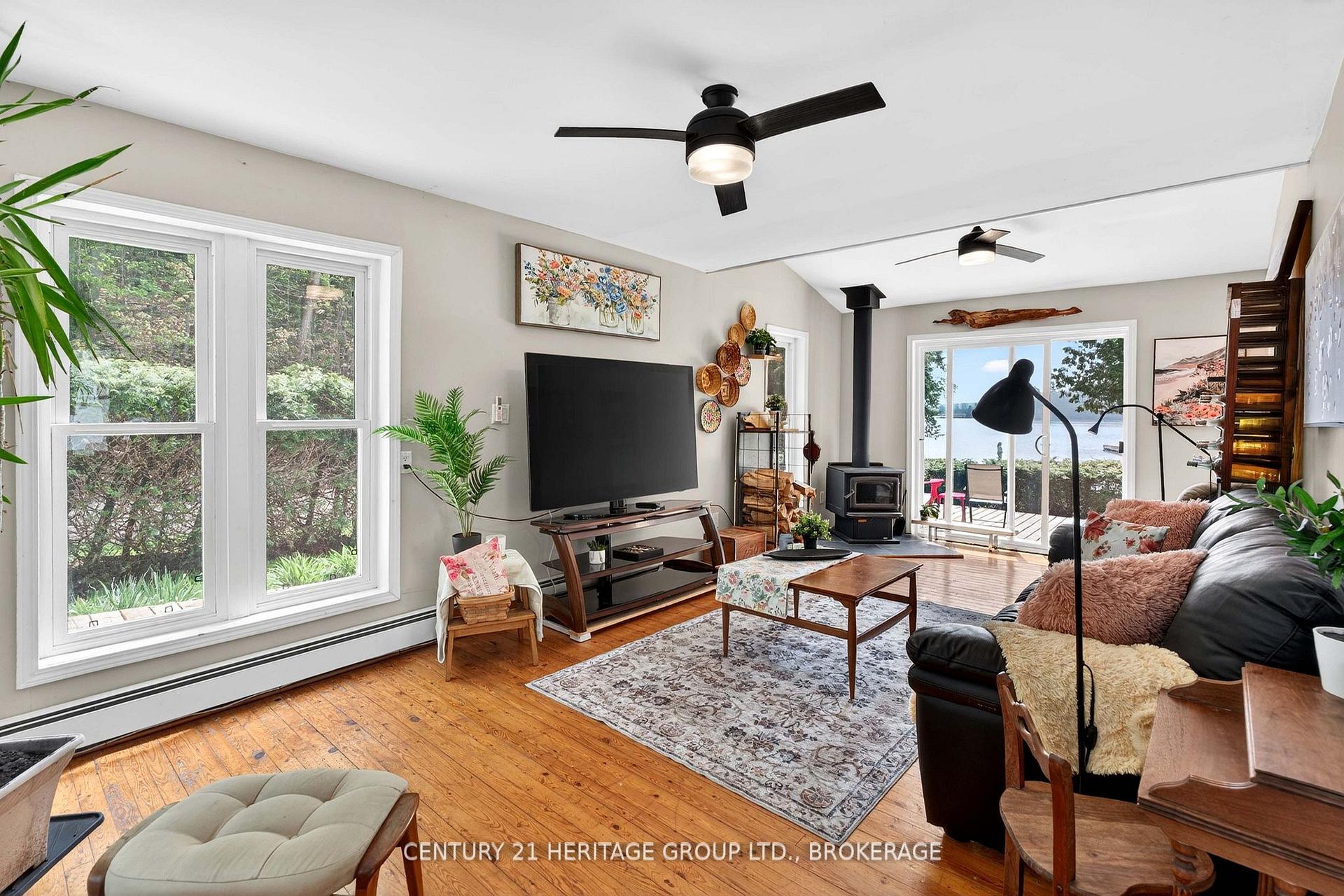 Photo 17 of 1726 Turcotte Lane, Kingston, City North of 401 — HOMEH