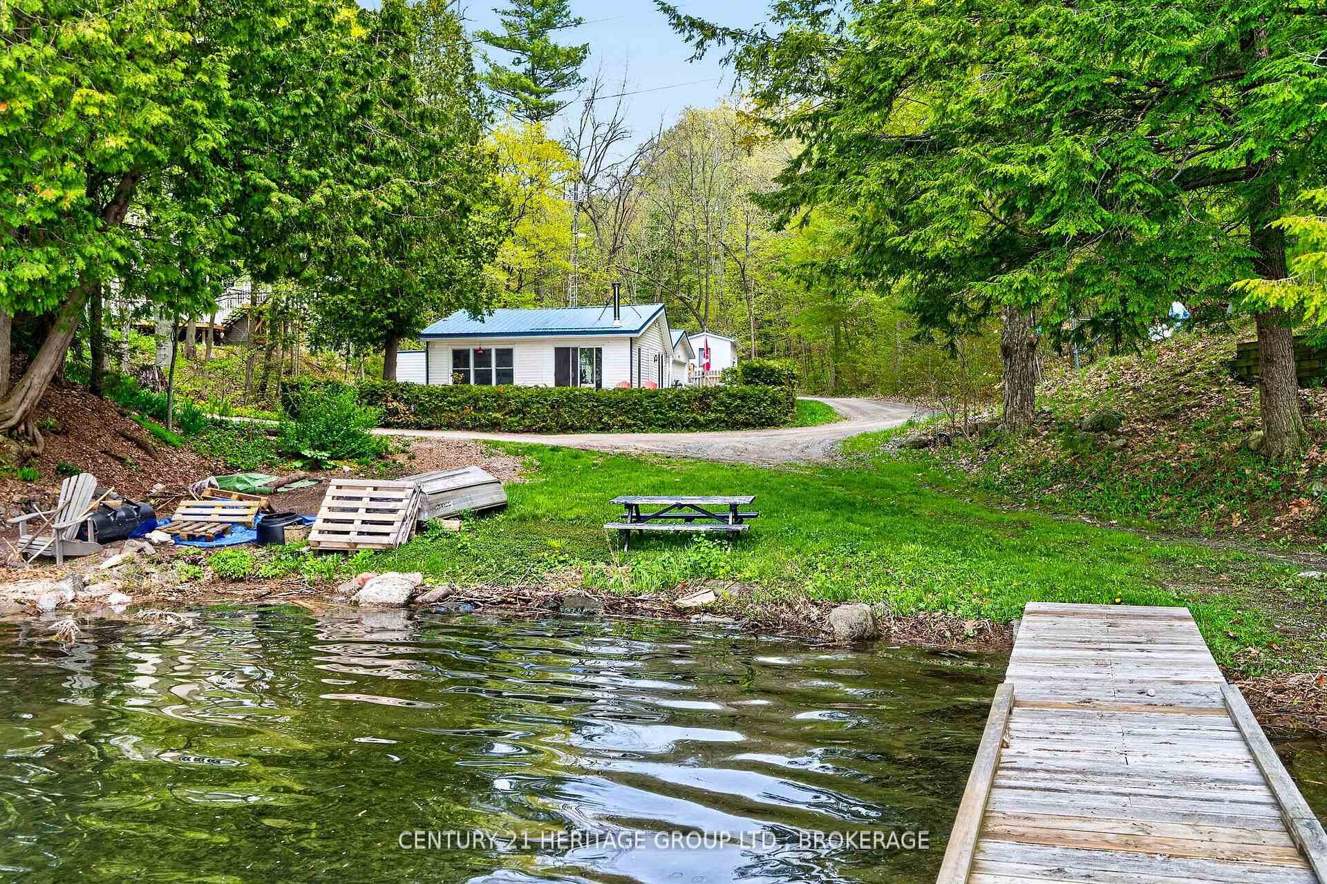 Photo 43 of 1726 Turcotte Lane, Kingston, City North of 401 — HOMEH