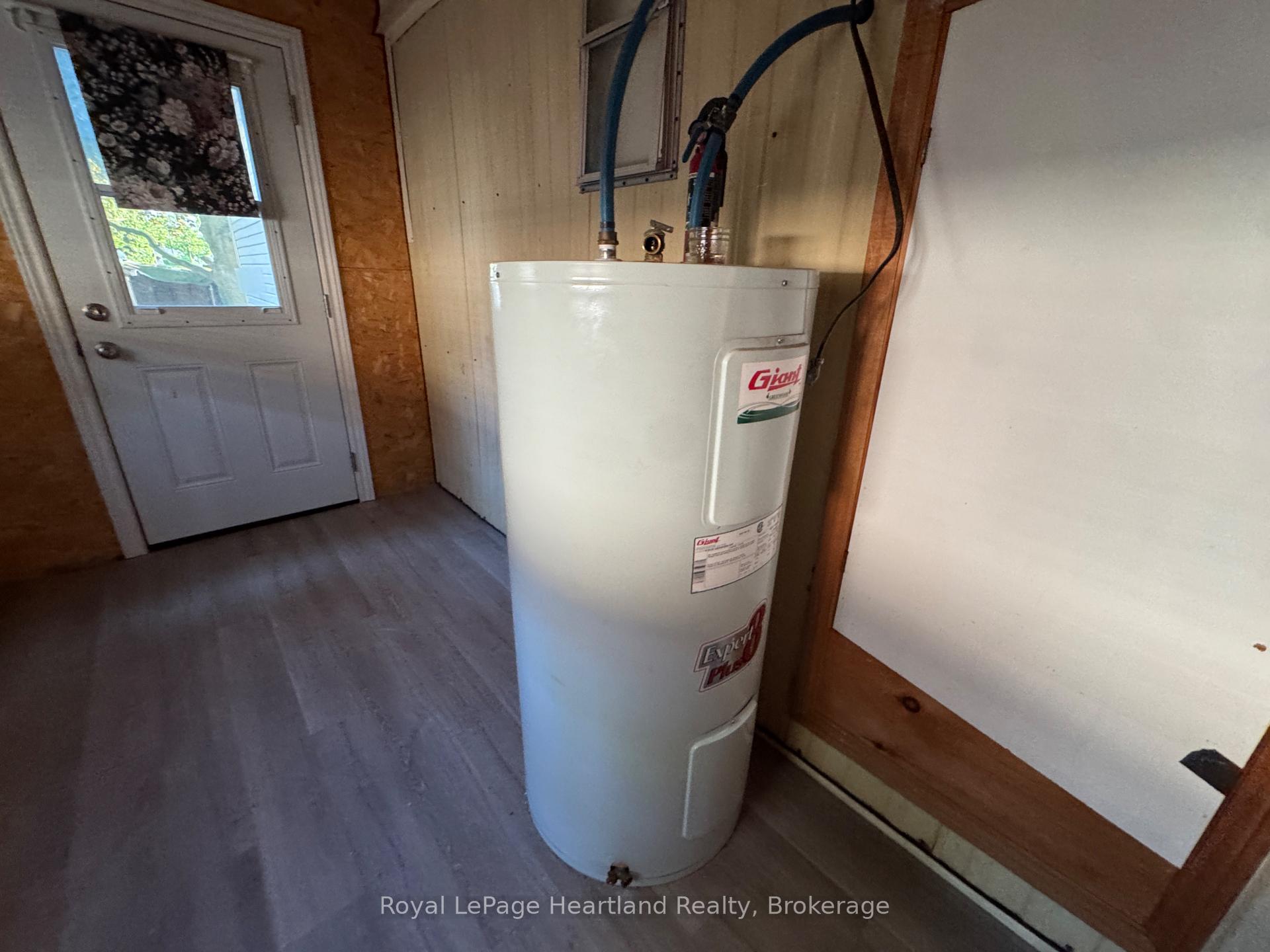 Photo 17 of 4 Trailer Park Road, Minto — HOMEH