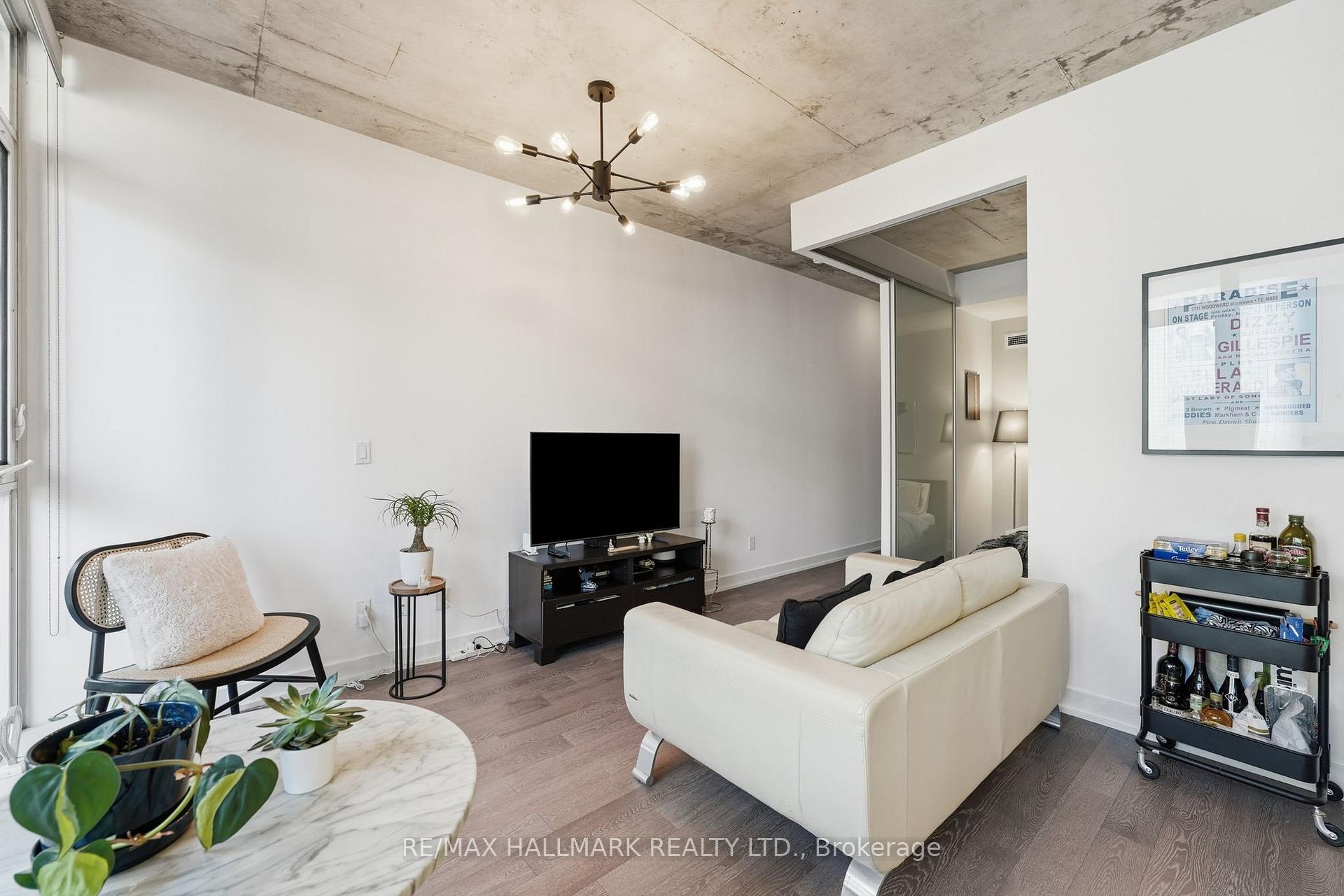 Photo 4 of Unit 323, 1190 Dundas Street E, Toronto, South Riverdale — HOMEH