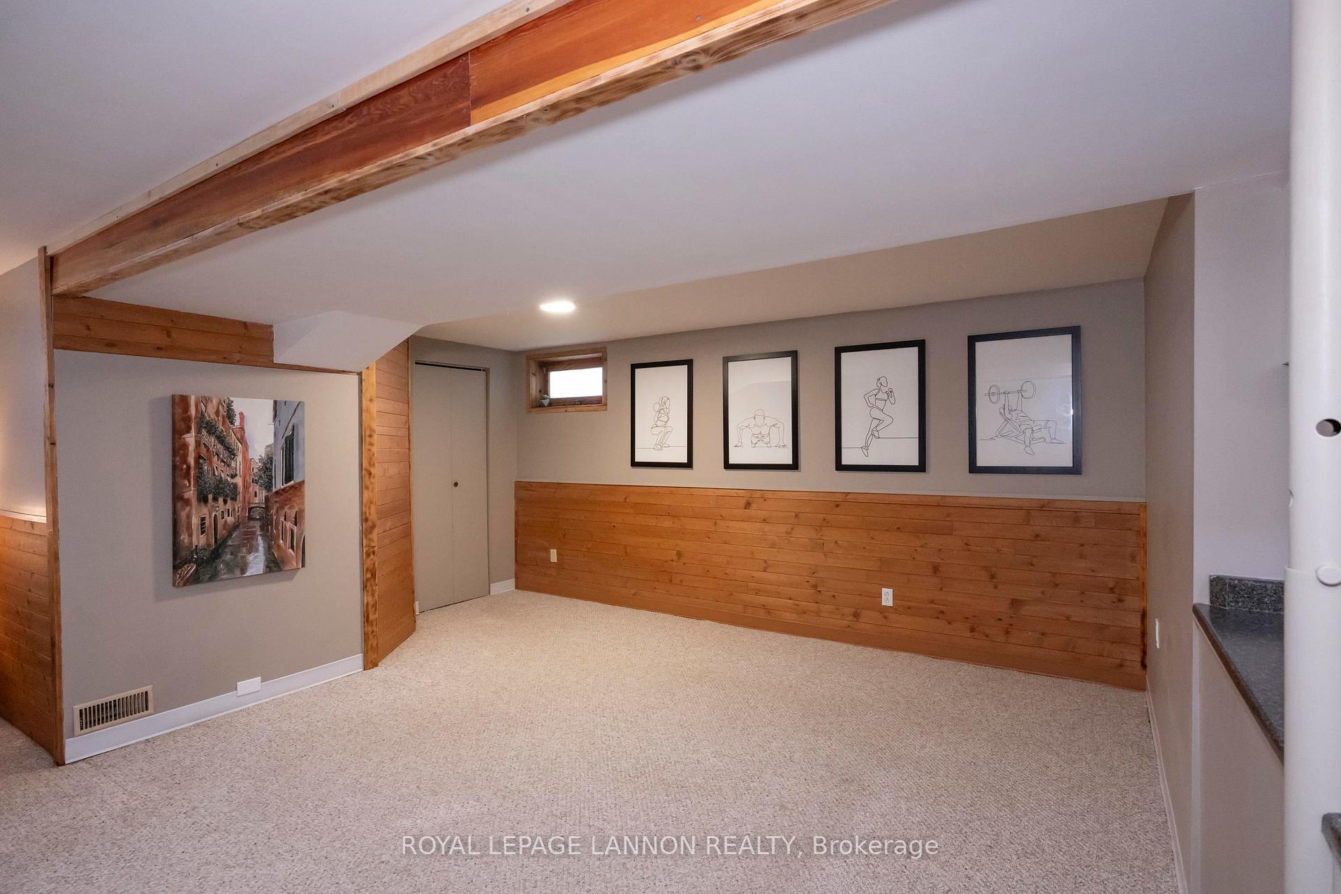 Photo 37 of 113 Isabella St. W. W, Thunder Bay, Green Acres — HOMEH