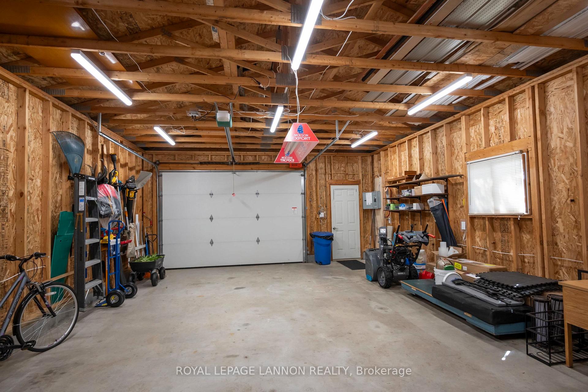 Photo 42 of 113 Isabella St. W. W, Thunder Bay, Green Acres — HOMEH