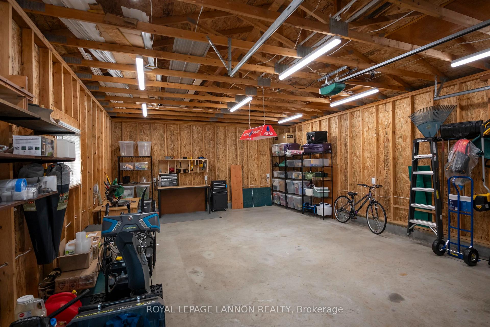 Photo 43 of 113 Isabella St. W. W, Thunder Bay, Green Acres — HOMEH