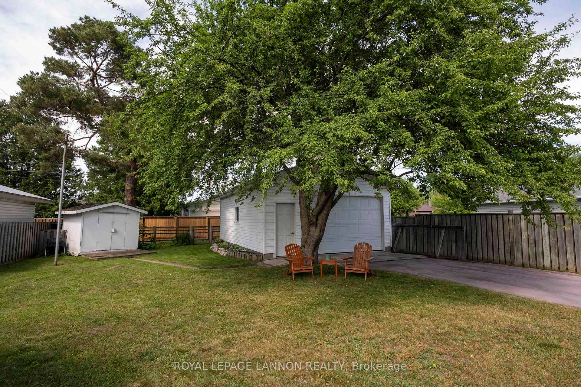 Photo 49 of 113 Isabella St. W. W, Thunder Bay, Green Acres — HOMEH
