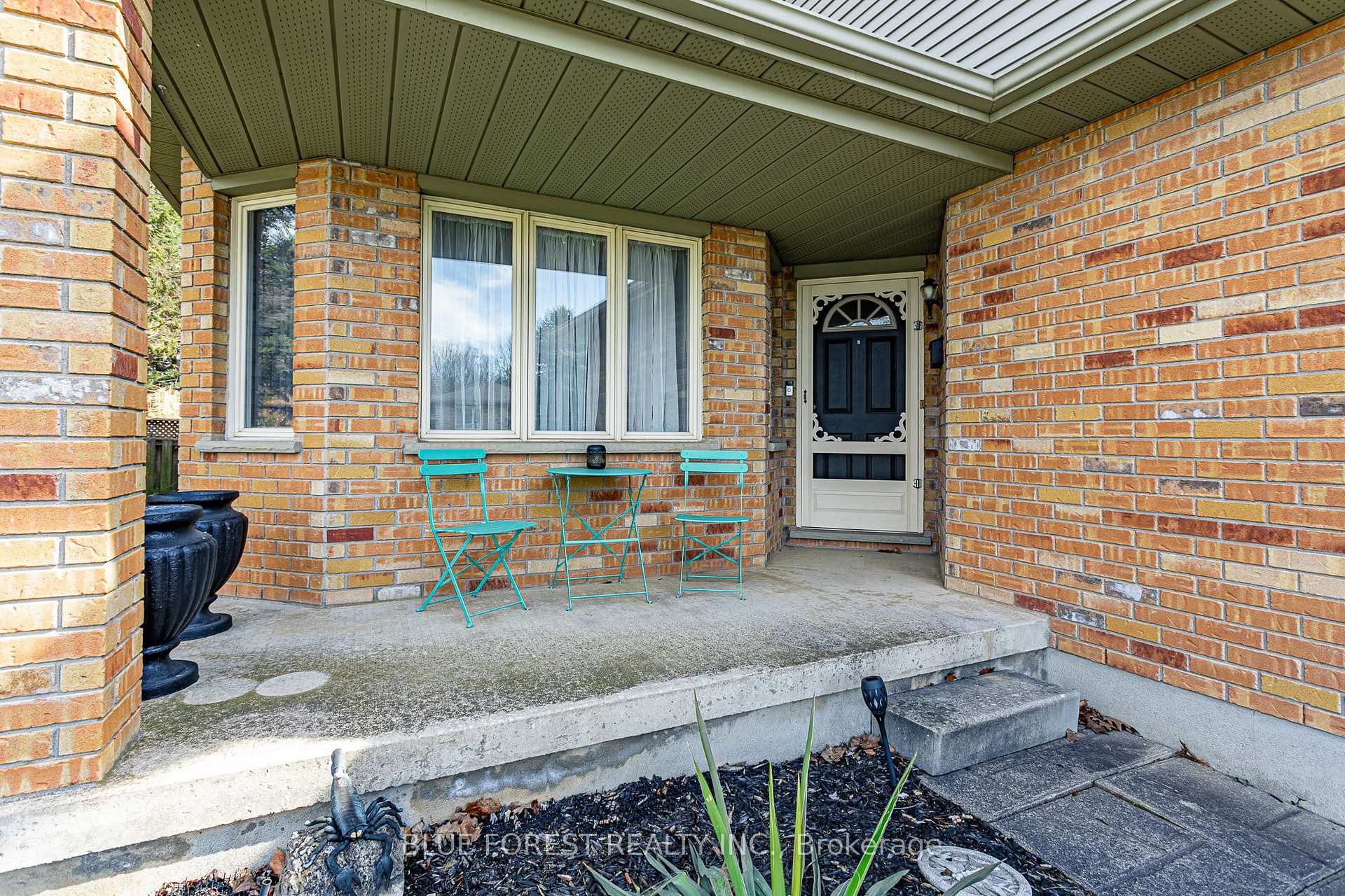 Photo 9 of 14 Eric Drive, Thames Centre, Dorchester — HOMEH