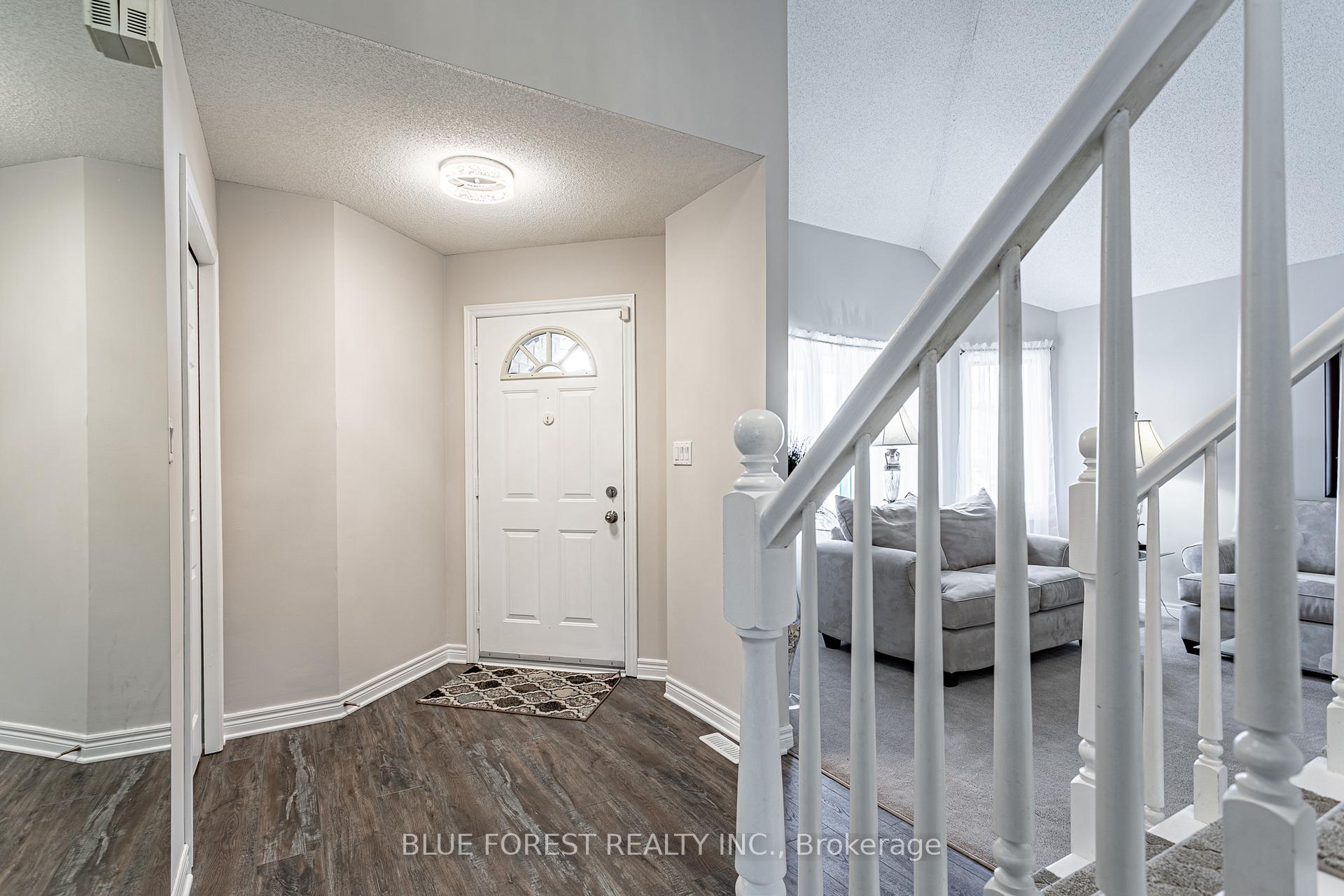 Photo 12 of 14 Eric Drive, Thames Centre, Dorchester — HOMEH