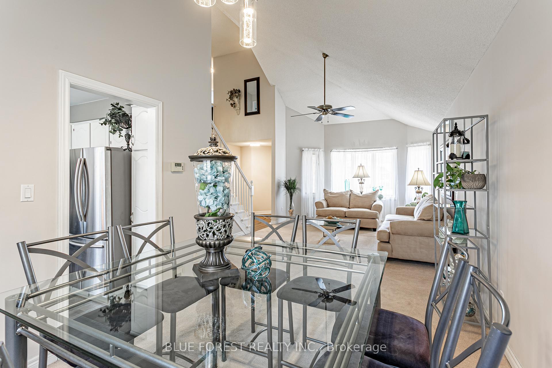 Photo 17 of 14 Eric Drive, Thames Centre, Dorchester — HOMEH
