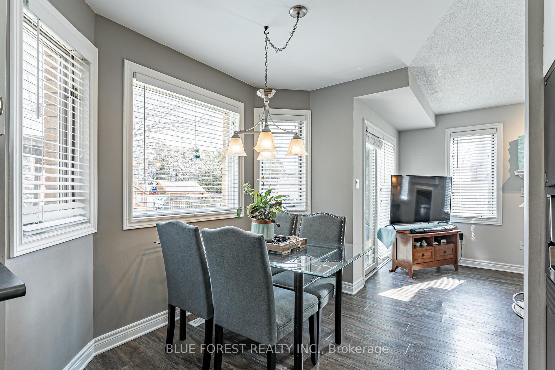 Photo 21 of 14 Eric Drive, Thames Centre, Dorchester — HOMEH
