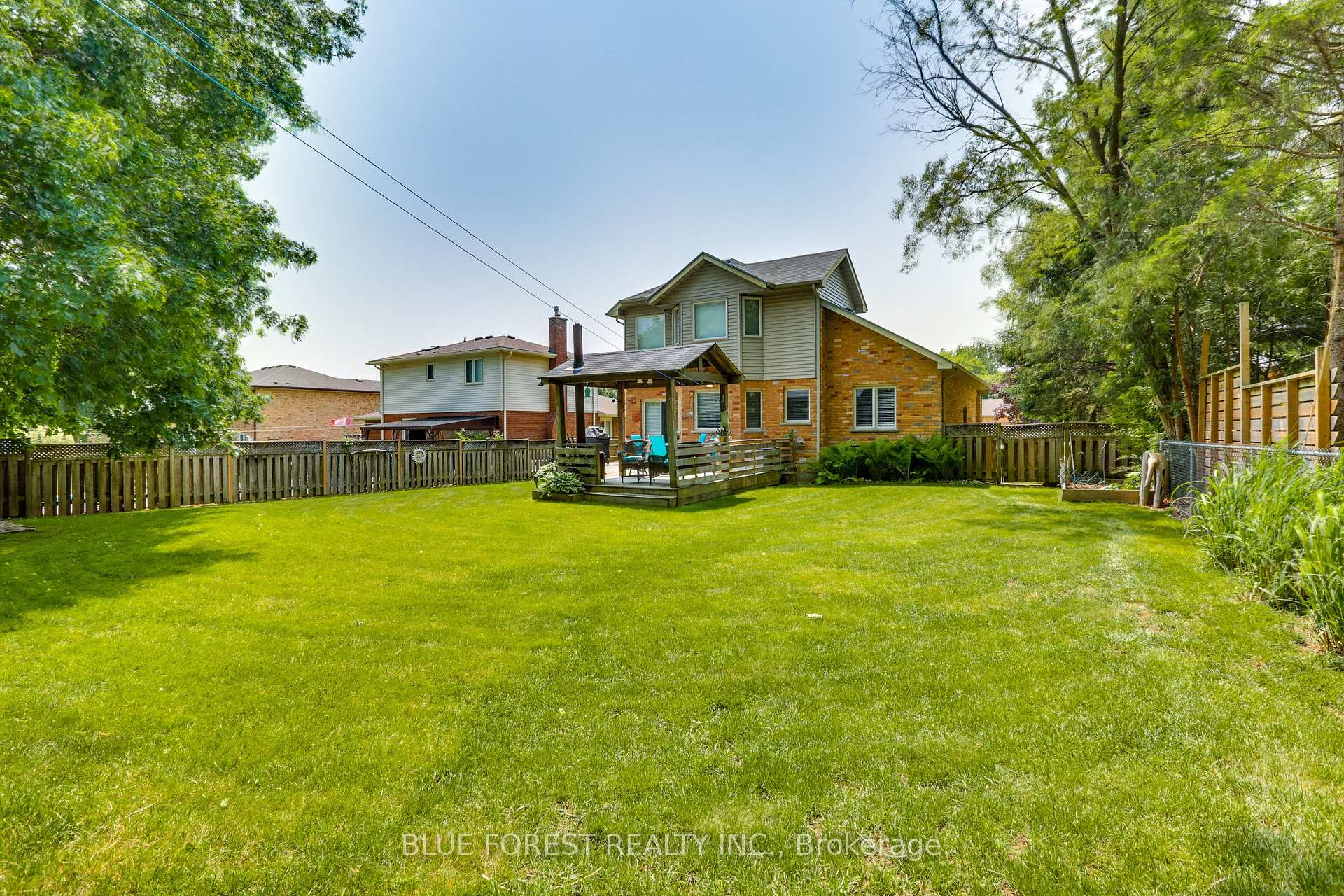 Photo 51 of 14 Eric Drive, Thames Centre, Dorchester — HOMEH
