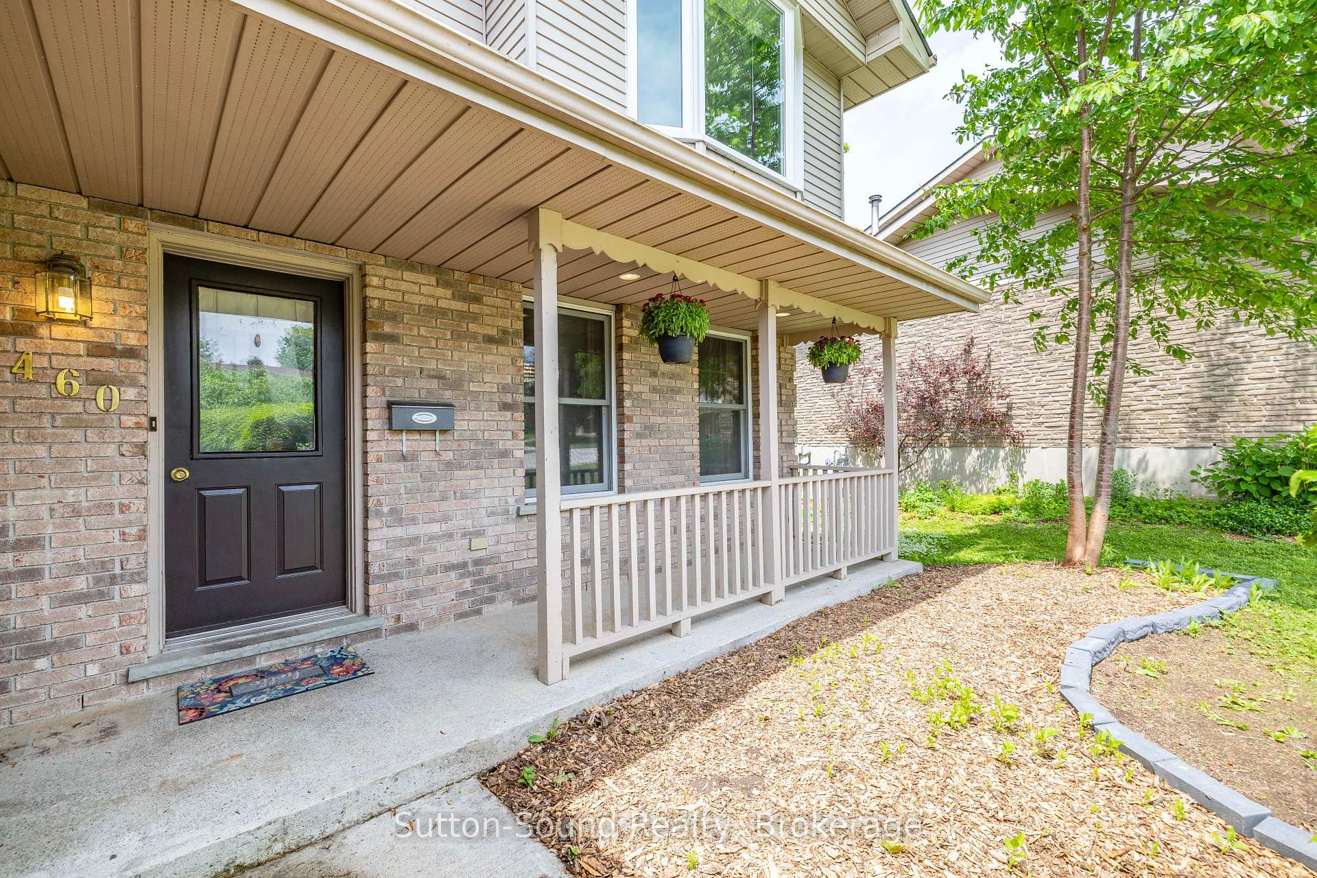 Photo 2 of 460 8TH Avenue E, Owen Sound — HOMEH