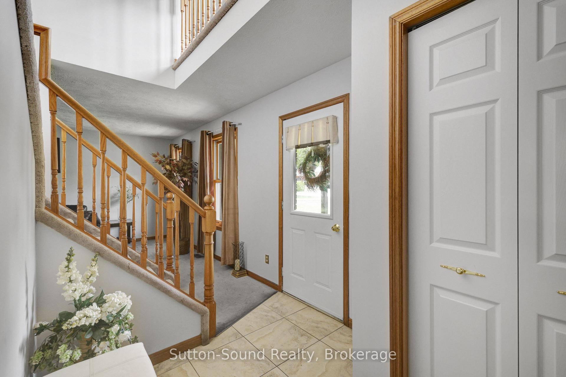 Photo 6 of 460 8TH Avenue E, Owen Sound — HOMEH