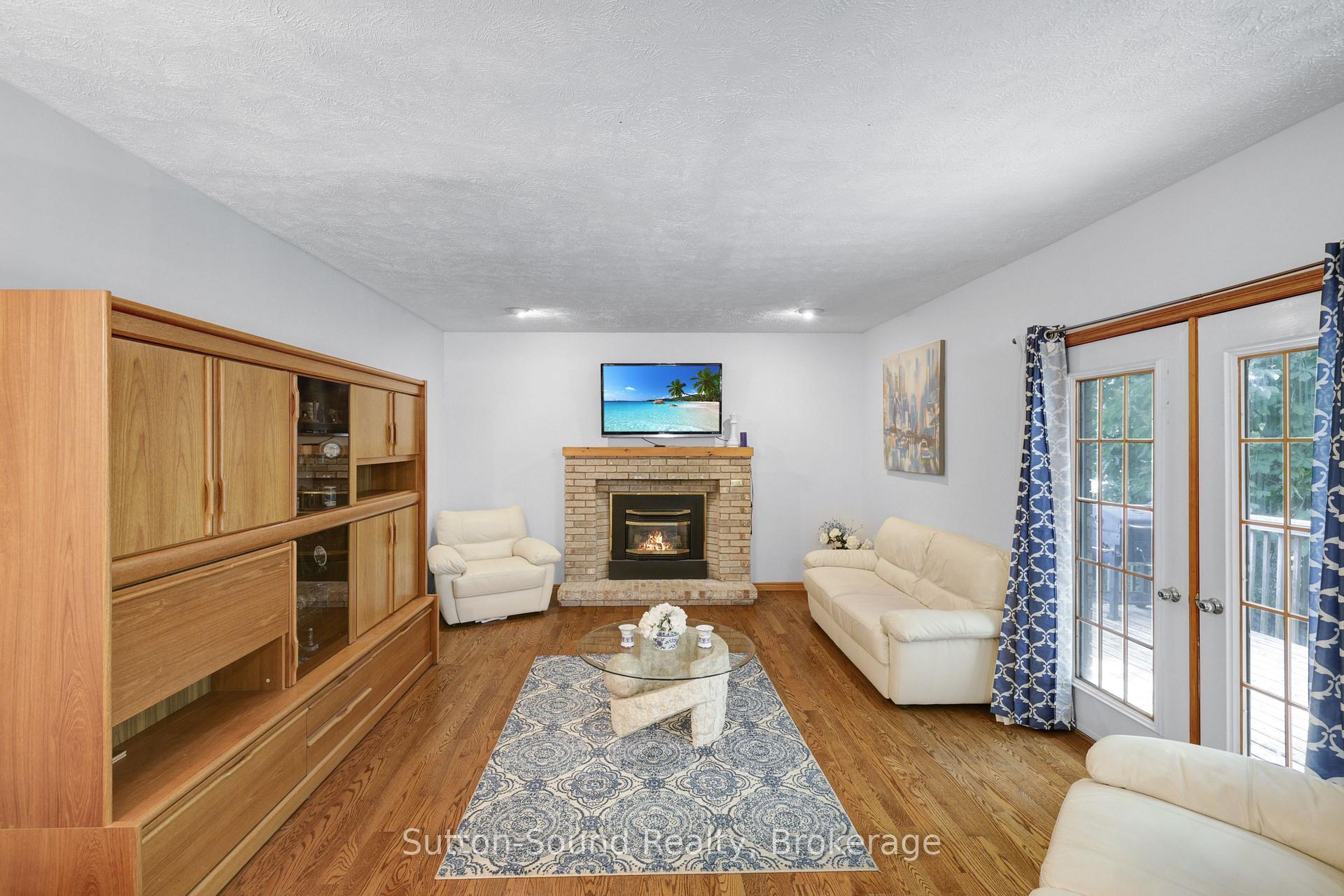 Photo 14 of 460 8TH Avenue E, Owen Sound — HOMEH