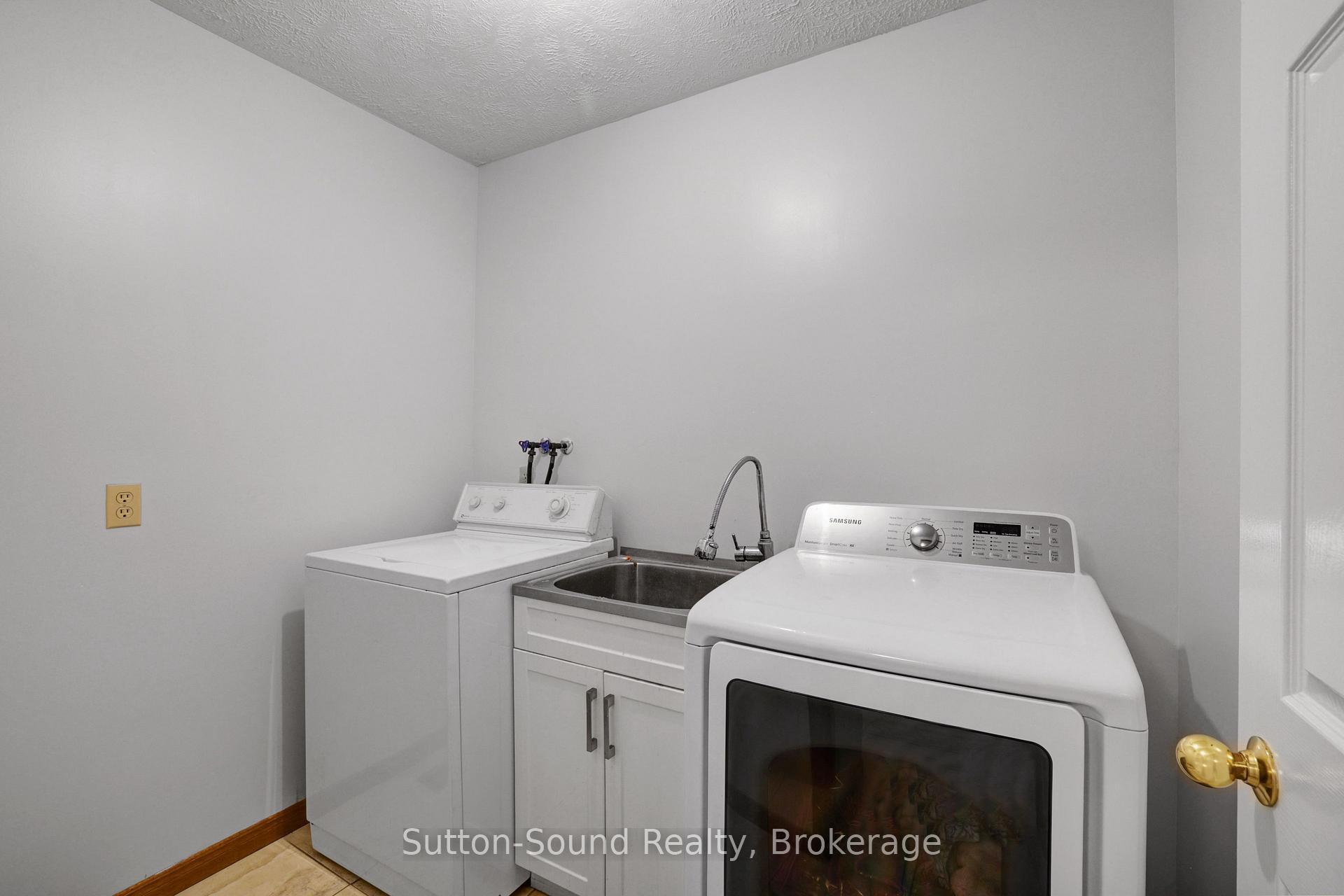 Photo 24 of 460 8TH Avenue E, Owen Sound — HOMEH