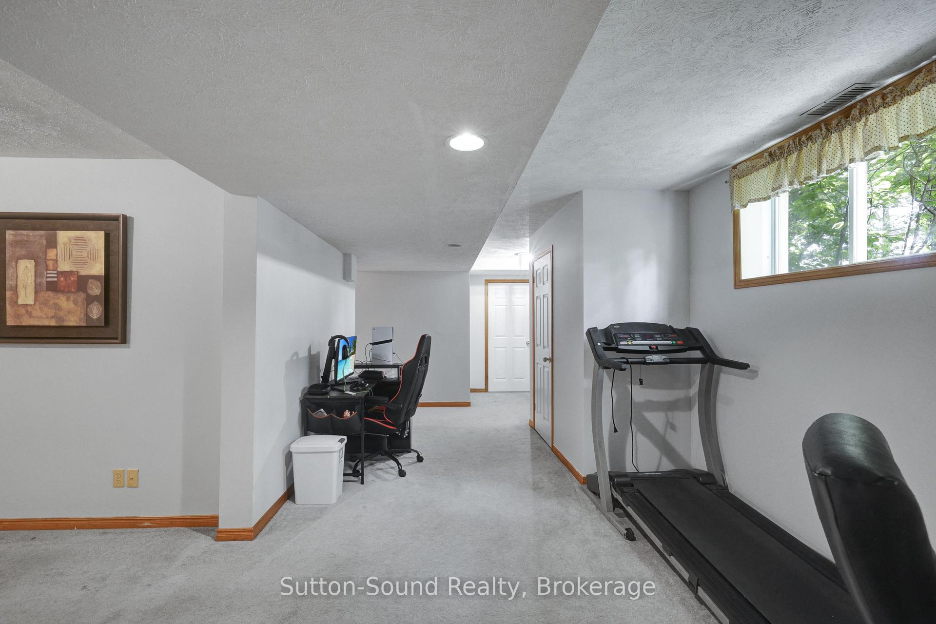 Photo 41 of 460 8TH Avenue E, Owen Sound — HOMEH