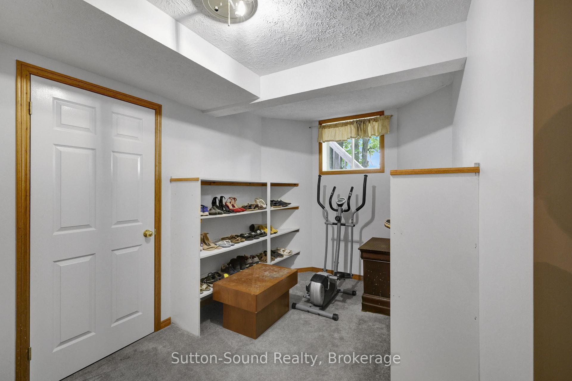 Photo 43 of 460 8TH Avenue E, Owen Sound — HOMEH