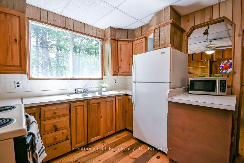 Photo 18 of 7624 South River Road, Ramara, Rural Ramara — HOMEH